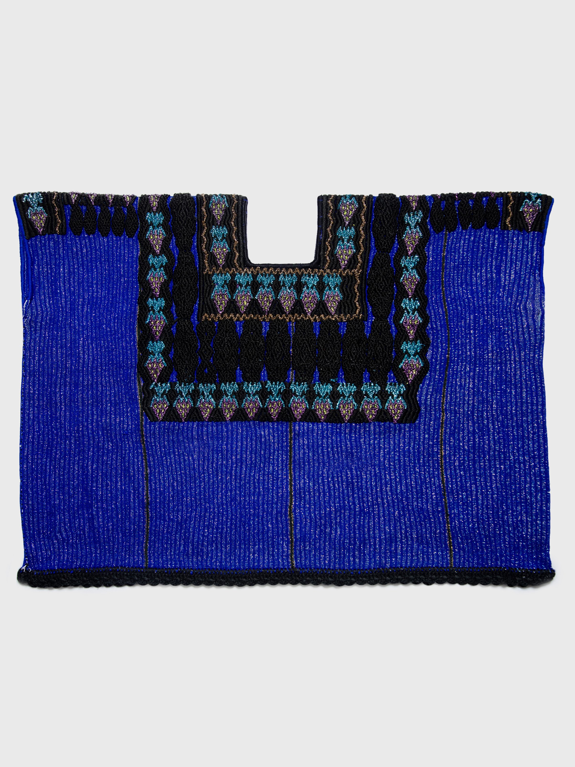 dos-olmecas-handwoven-mexican-huipiles-textiles-embroidered-turquoise-03.jpg