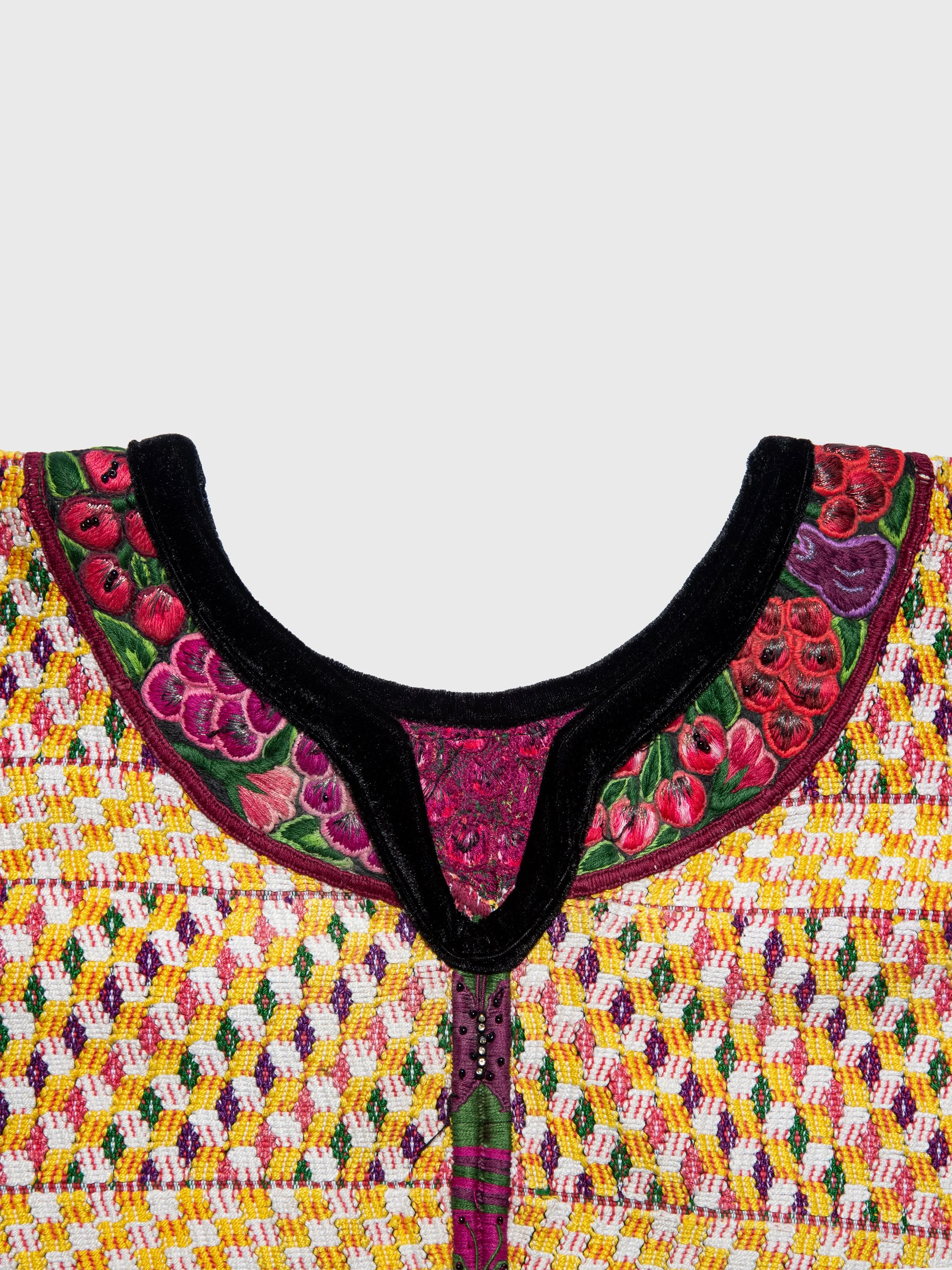 dos-olmecas-handwoven-mexican-cape-cuello-poncho-yellow-pink-product-closeup.jpg