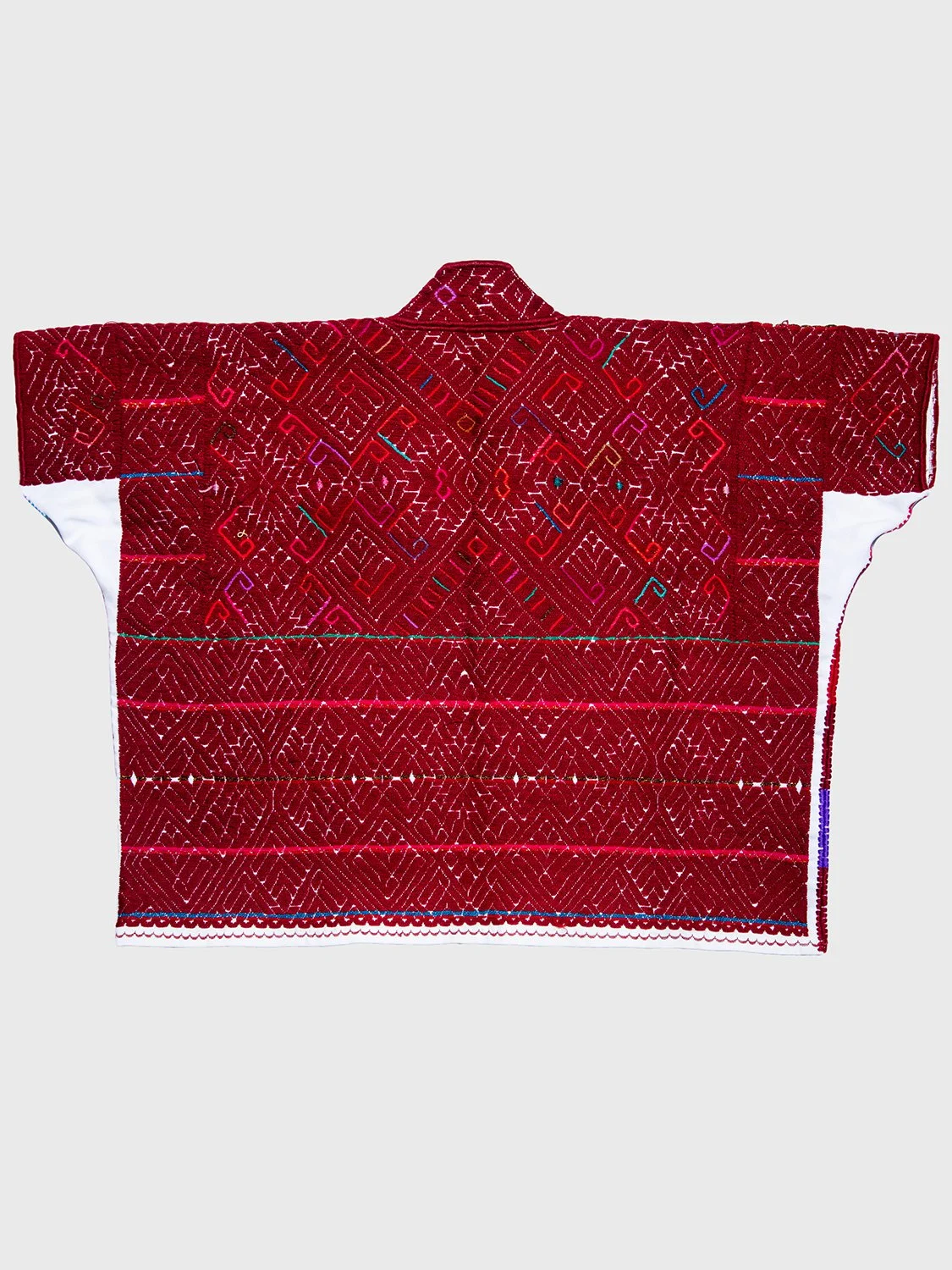 dos-olmecas-handwoven-mexican-huipiles-textiles-embroidered-red-pink-04.jpg