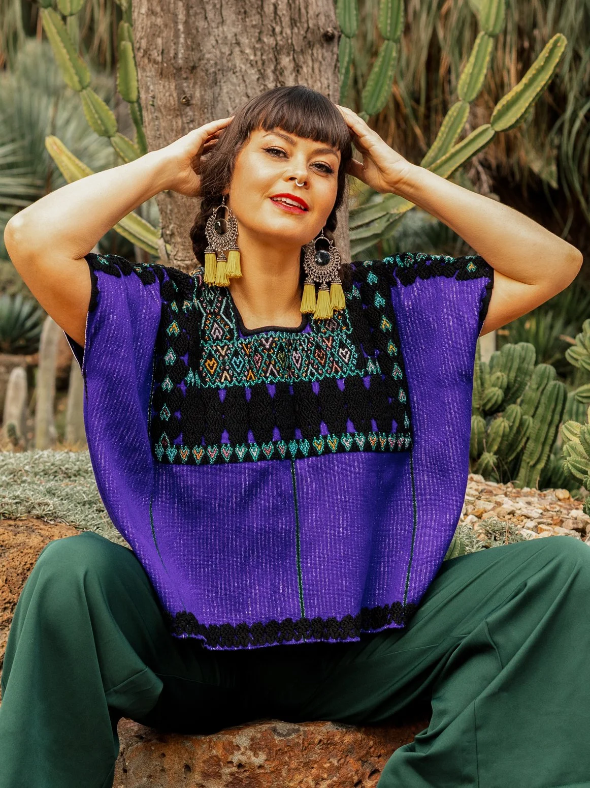 dos-olmecas-handwoven-mexican-huipiles-textiles-embroidered-purple-hearts-02.jpg