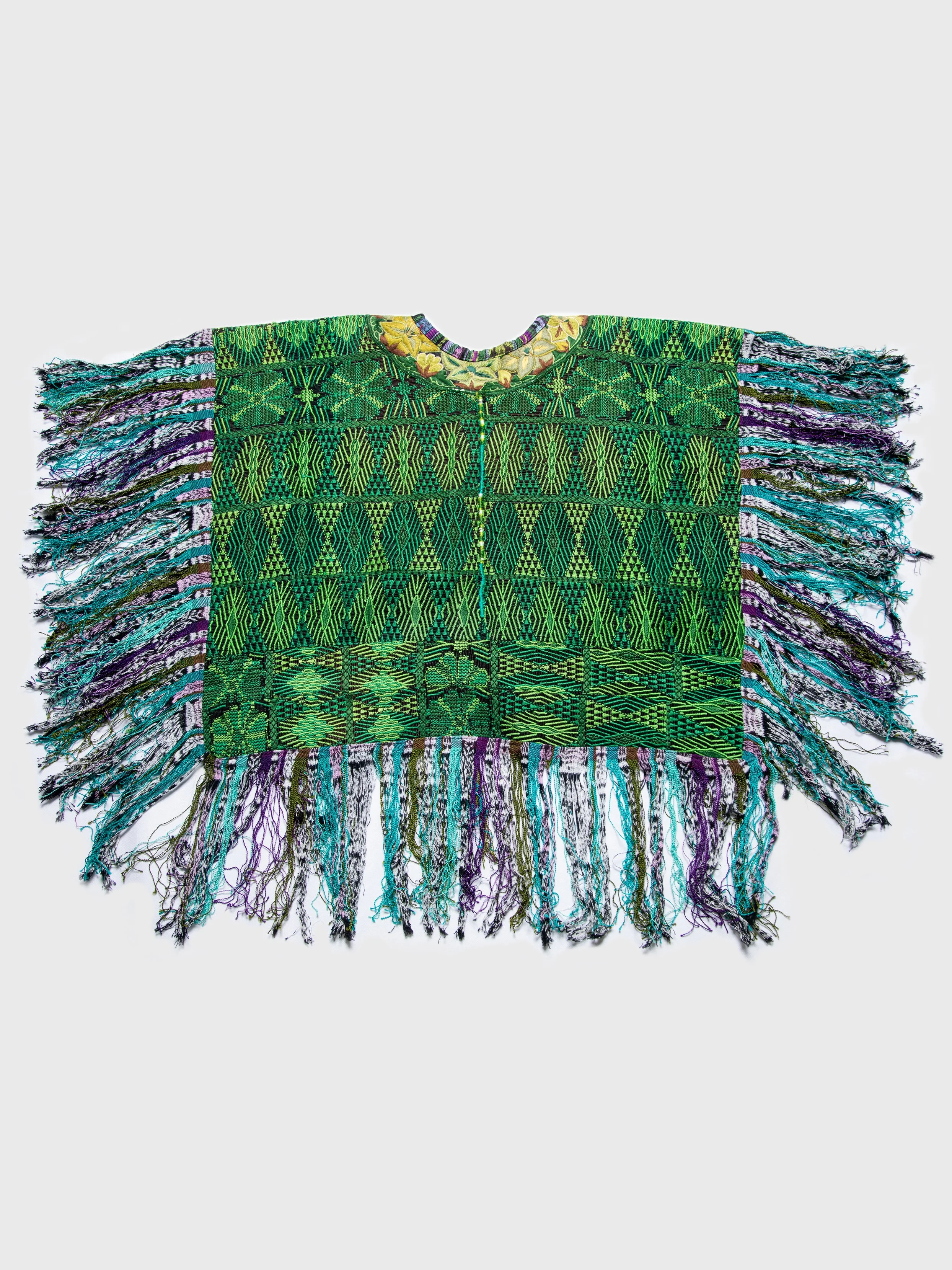 dos-olmecas-handwoven-mexican-cape-cuello-green-product-back.jpg