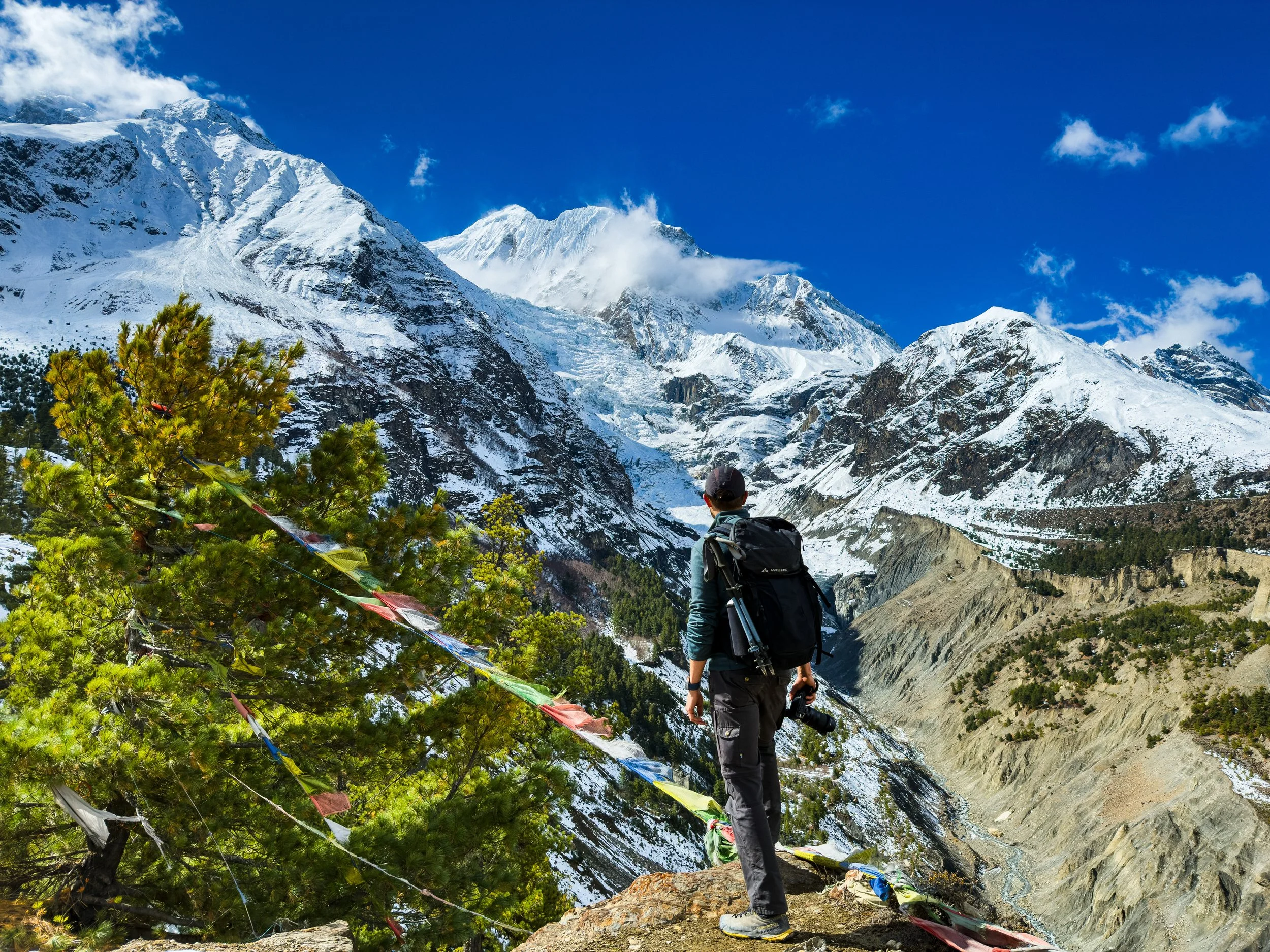 View of Gangapurna glacier on the day hike from Manang to Gangapurna View Point