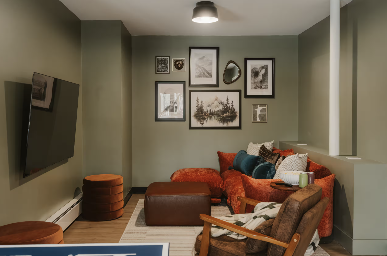 The Basement Lounge