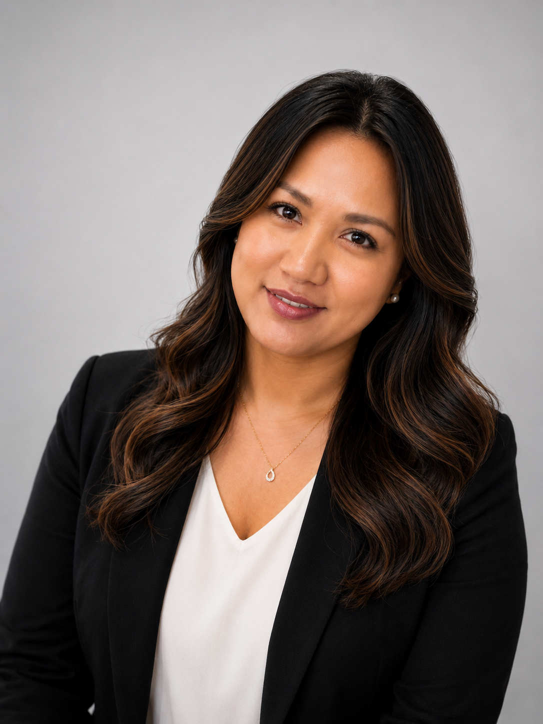 Professional headshot of Quennie Murray, Principal Accountant and Registered Tax Agent at Murray & Associates Accounting & Taxation Services.