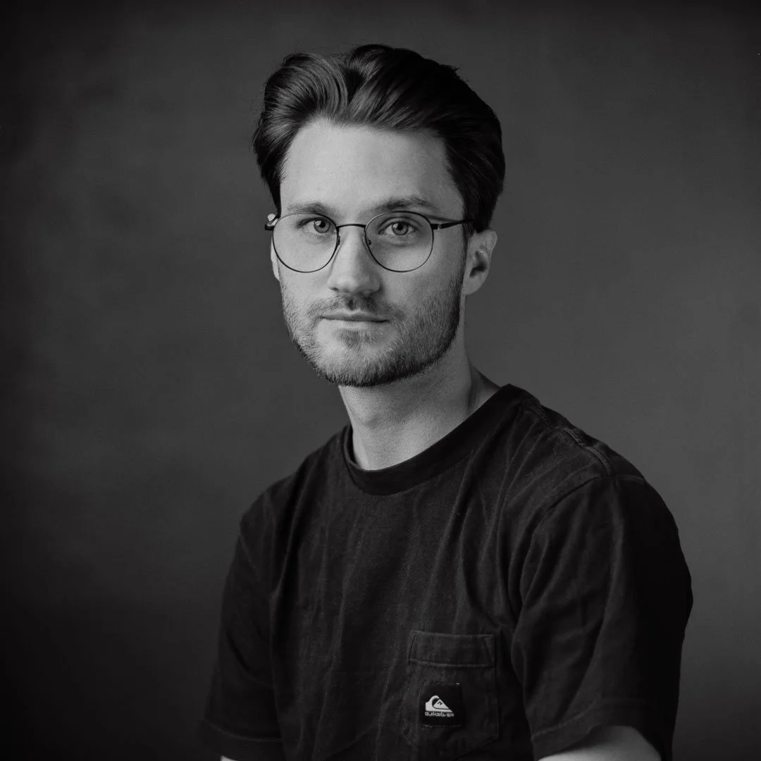 Portrait of @felixmostrom. Shot on my Mamiya C3 with the 180mm f/4.5 on Ilford fp4+ film

#mamiya #ilfordfilm #mediumformat #buyfilmnotmegapixels #ﬁlmphotography #ishootfilm #rodinal #ilfordfp4