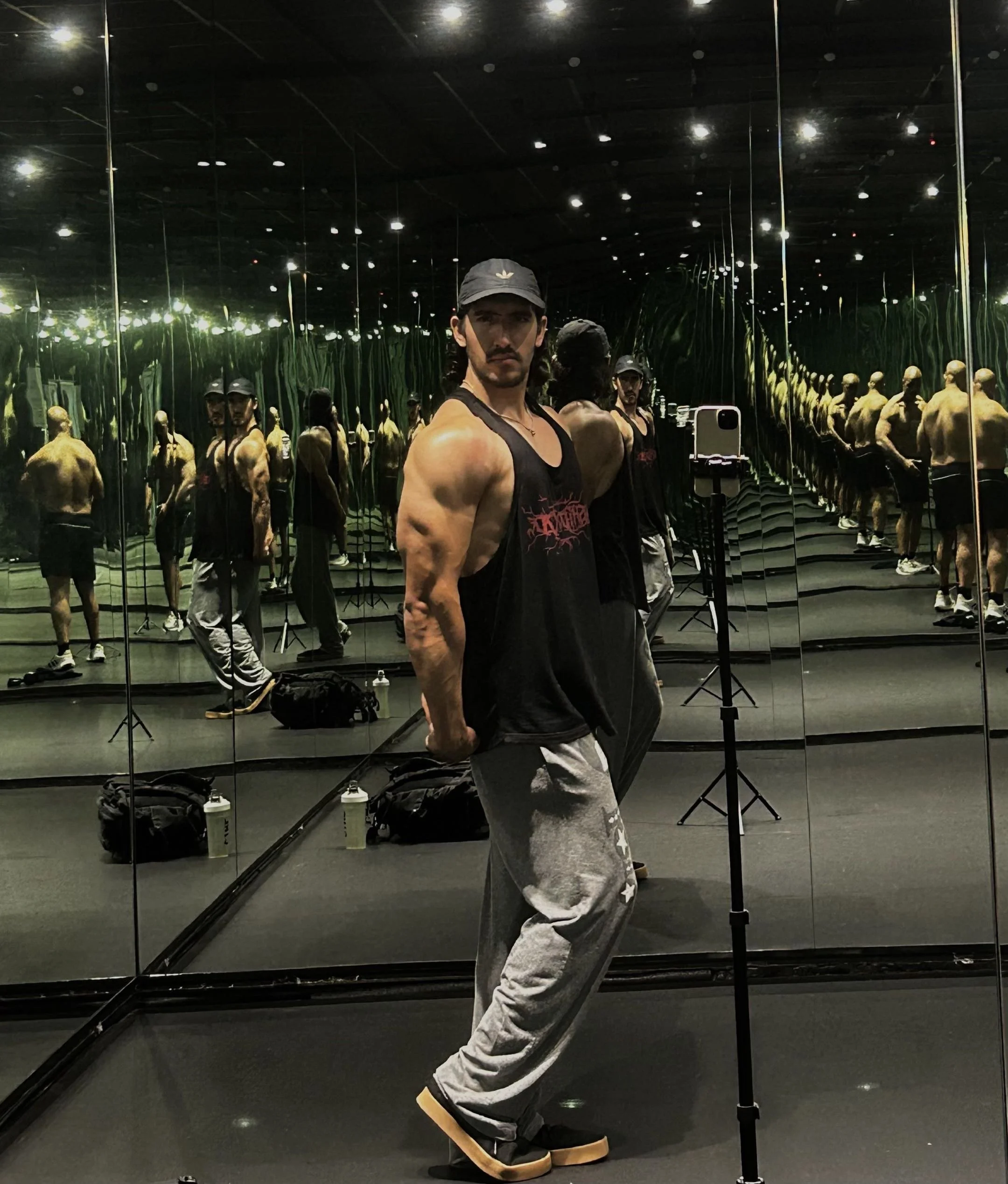 Fitaku Side Tricep.jpg