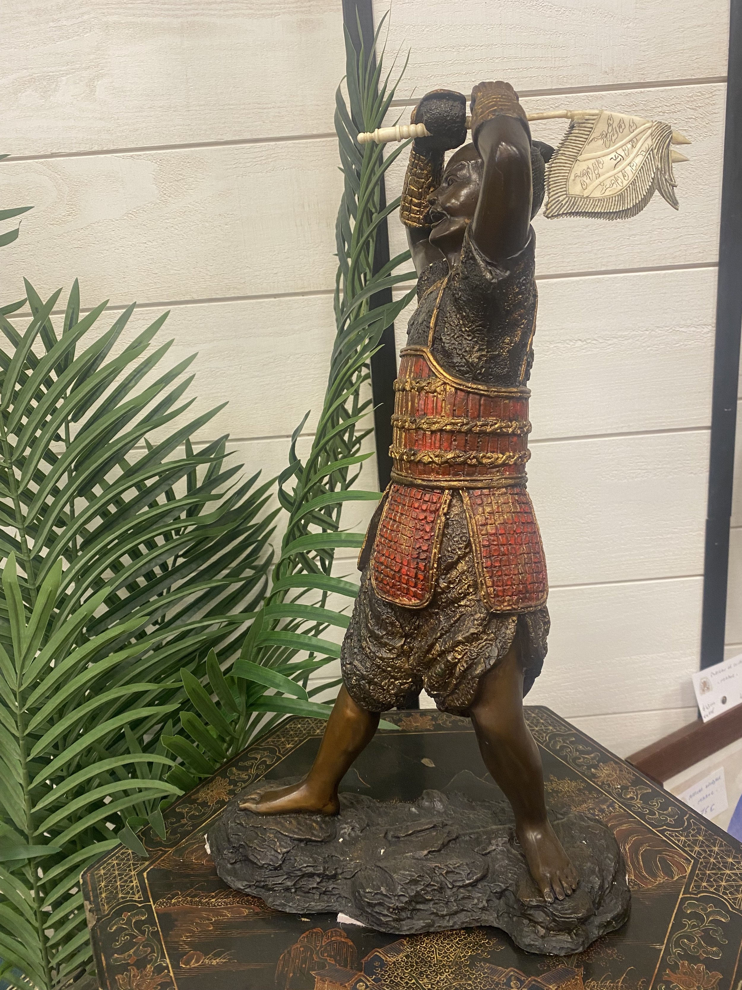 Samourai Porte étendard - Comptoir de Zanzibar 1.jpeg