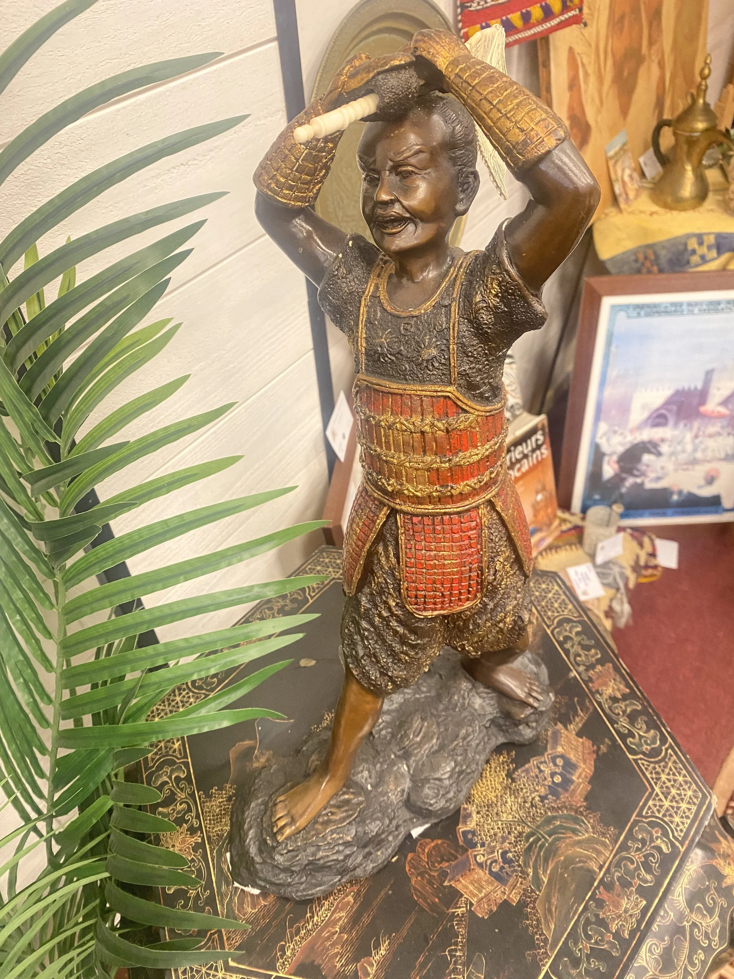 Samourai Porte étendard - Comptoir de Zanzibar 3.jpeg