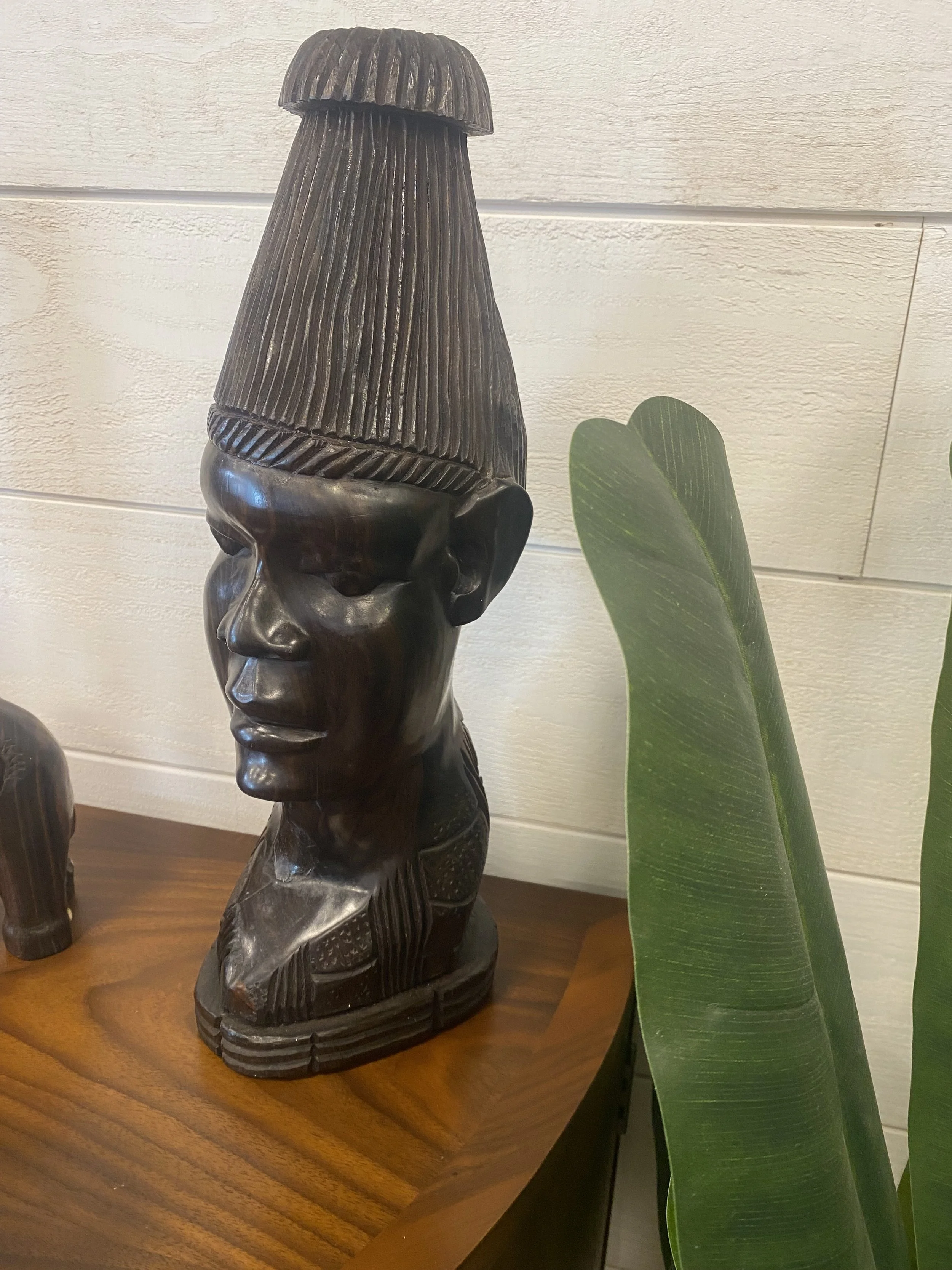 Buste africains - Le comptoir de zanzibar - Brest 1.jpeg