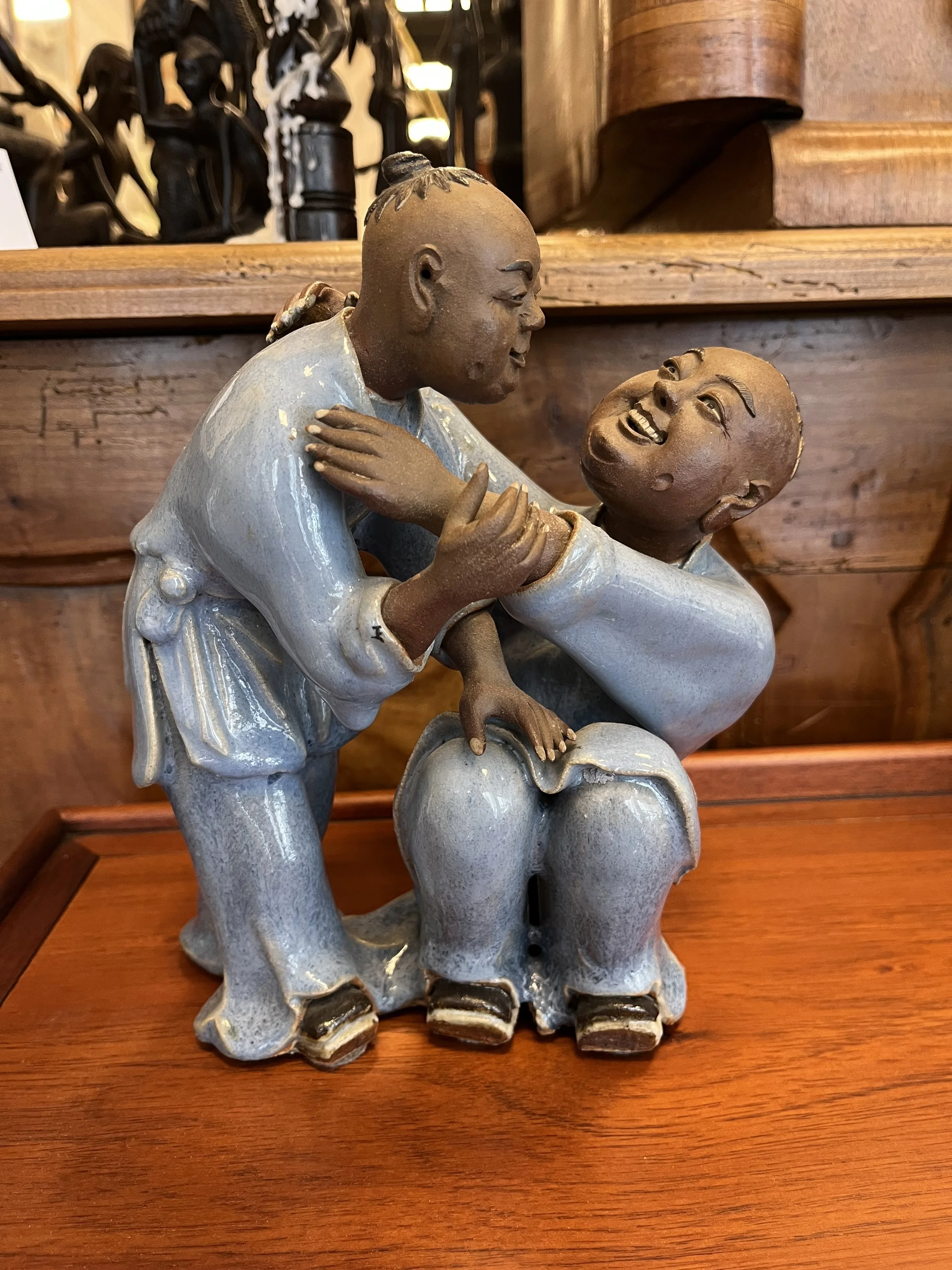 Personnages en gres de shiwan - Comptoir de zanzibar - Brest 2.jpeg
