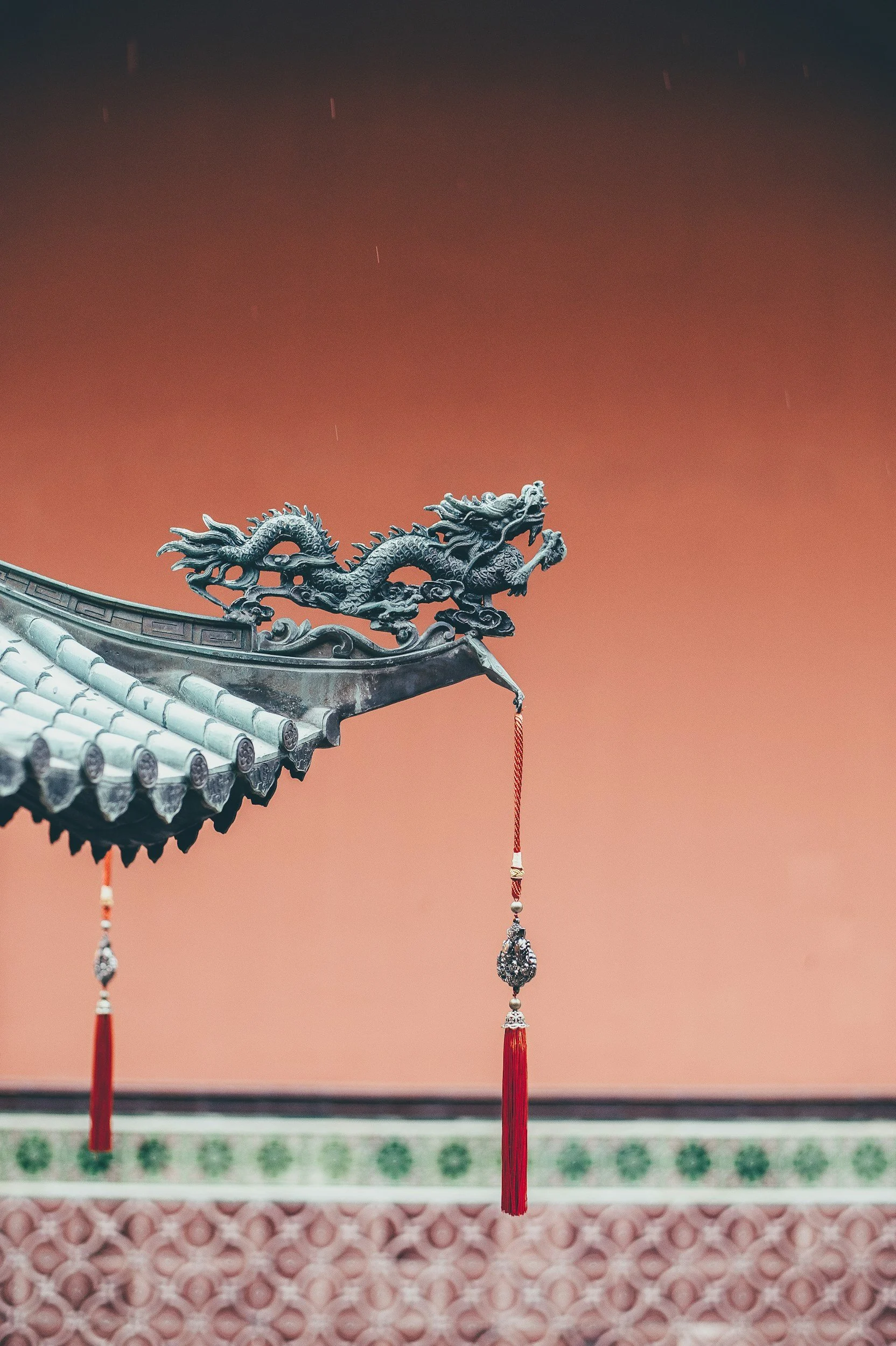 Japanese vs. Chinese Acupuncture: What's the Difference?