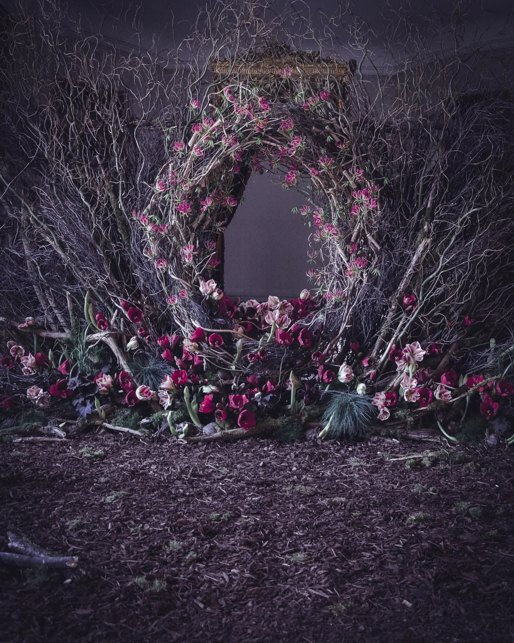 Scénographie florale réalisée par Amaginarium