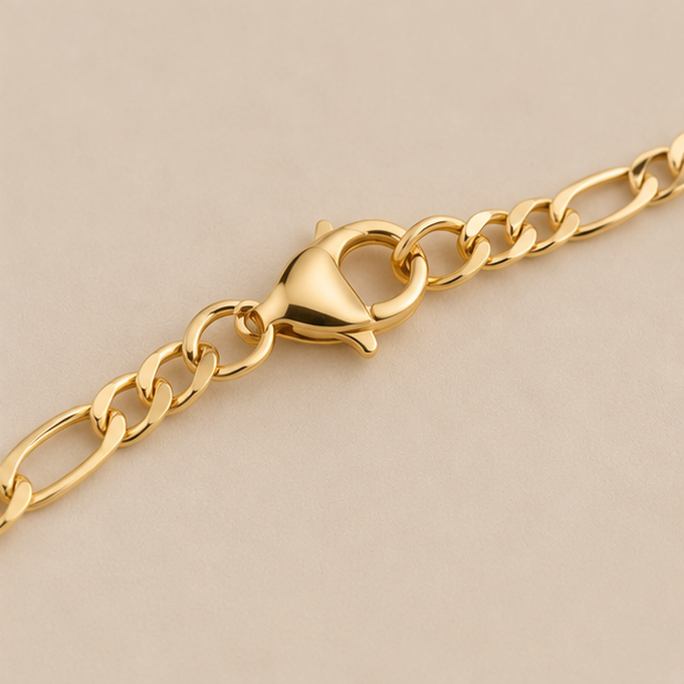 CHN9600GF_figaro_clasp_detail.png