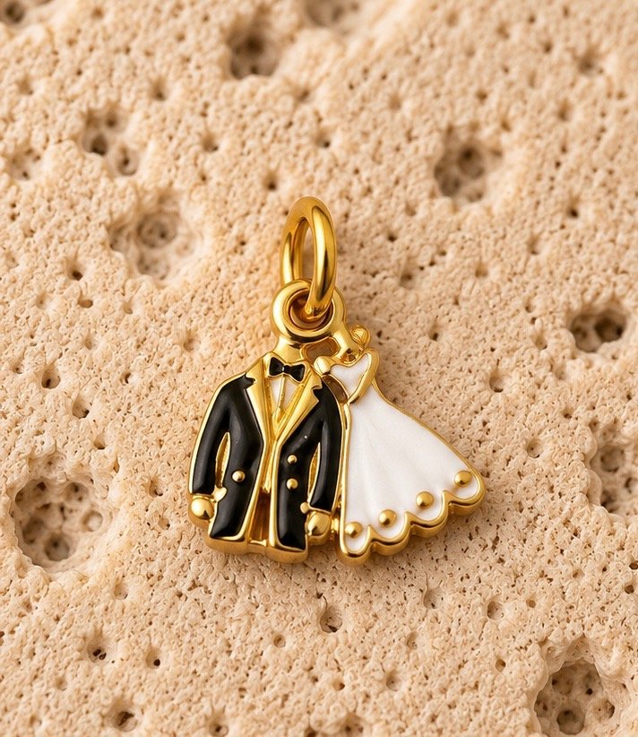 Bride and Groom Charm
