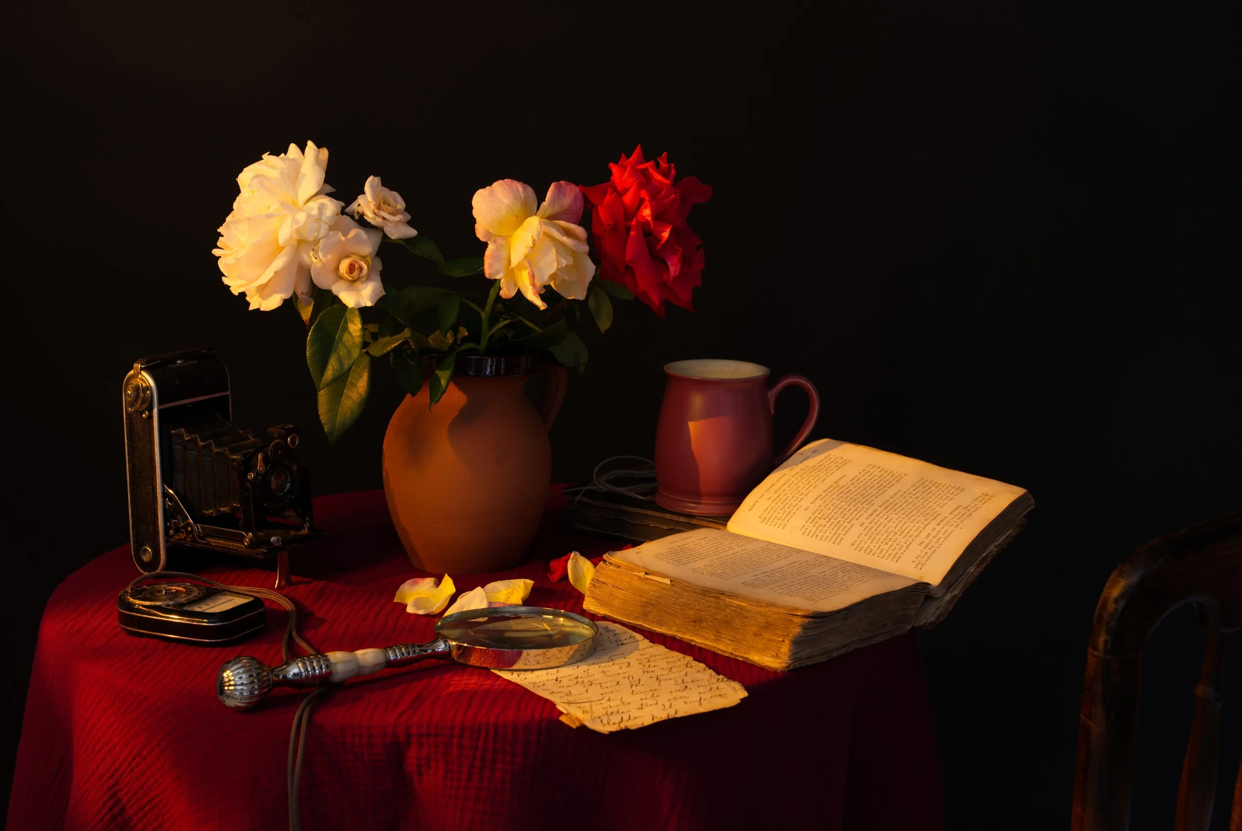 Influence shaped not by any single painter, but by years spent admiring the quiet craftsmanship of Dutch & Flemish still-life tradition., this contemporary still life explores the dialogue between beauty and impermanence.

Beauty, I believe, exists e