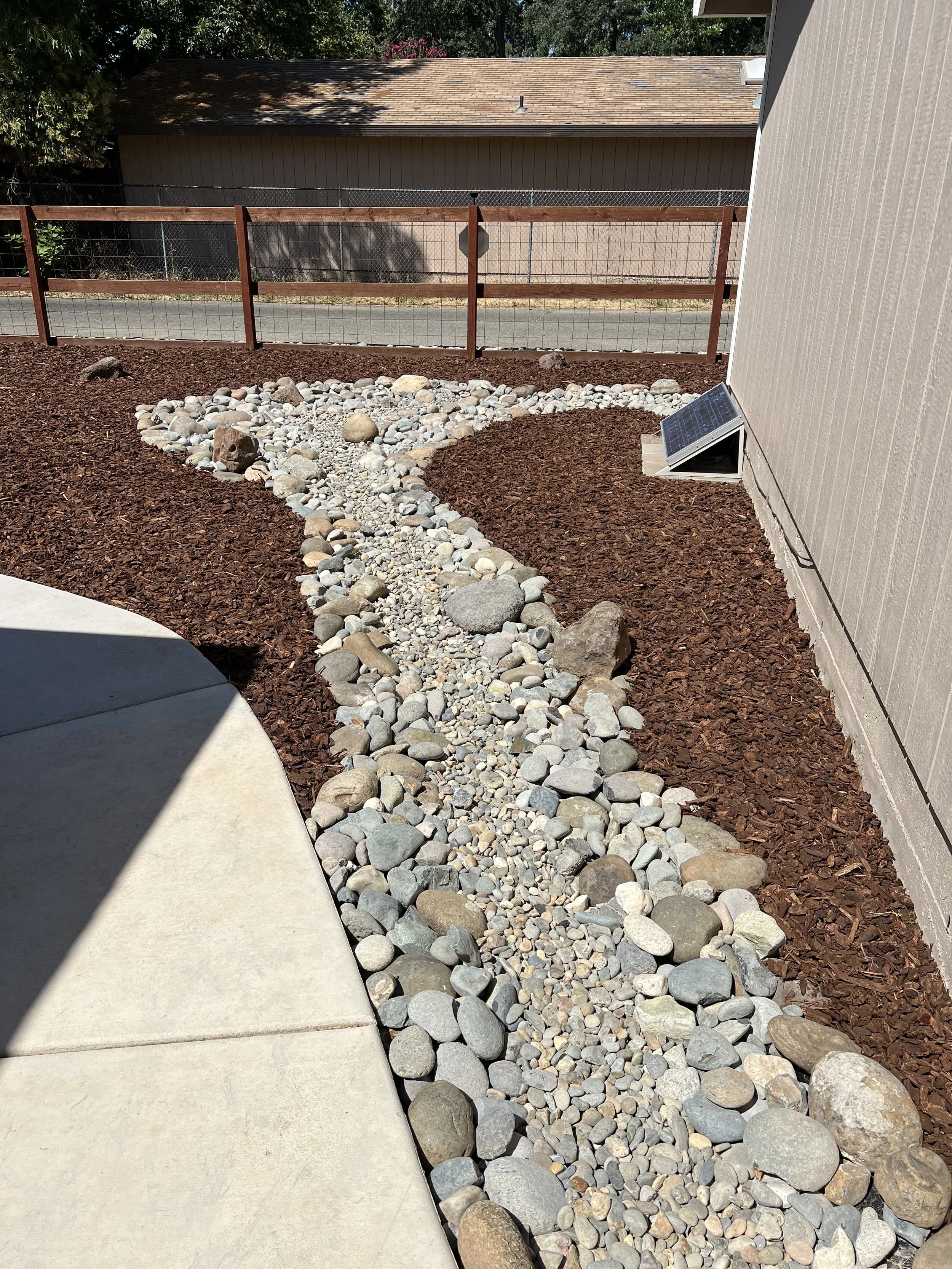 Small riverbed/bark - Orangevale, CA