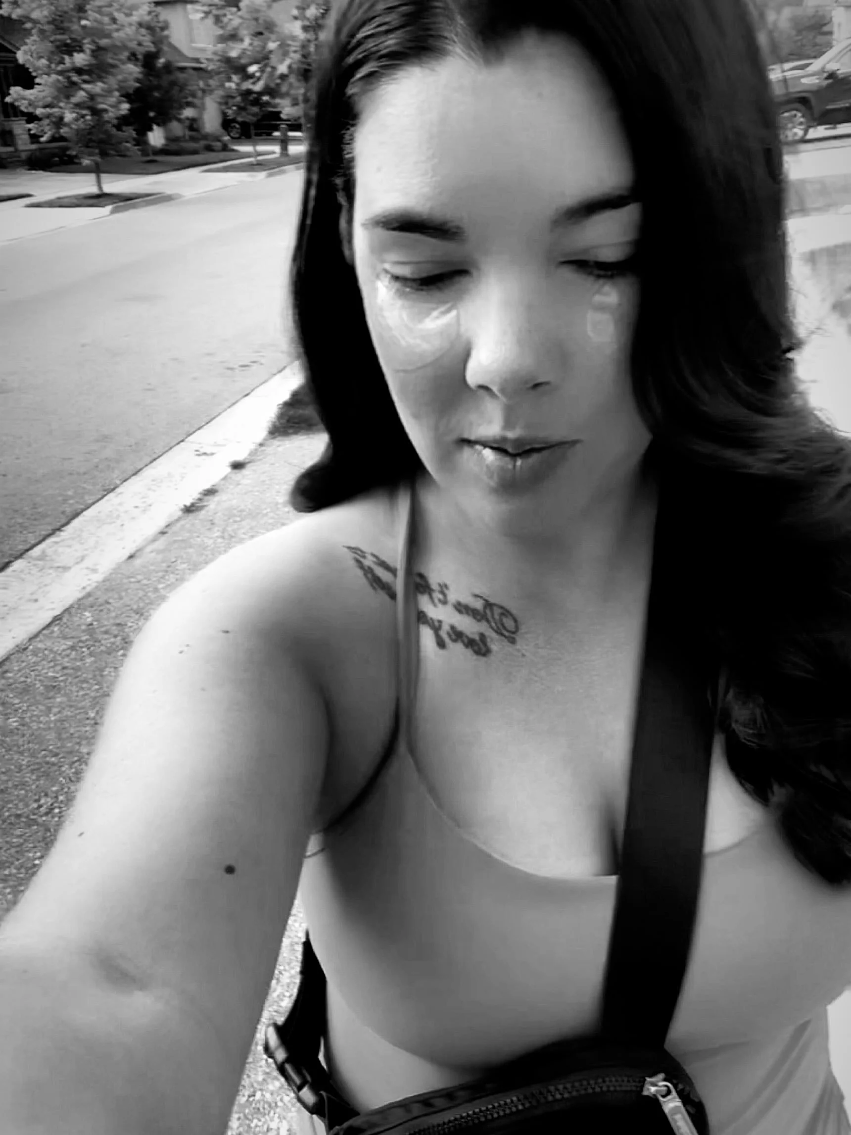 A little reminder from the girl who talks about showing up online for a living&hellip;

You do not need brand photos to start building your brand.

I don&rsquo;t have mine yet and for a second, I caught myself thinking I needed them before I could re