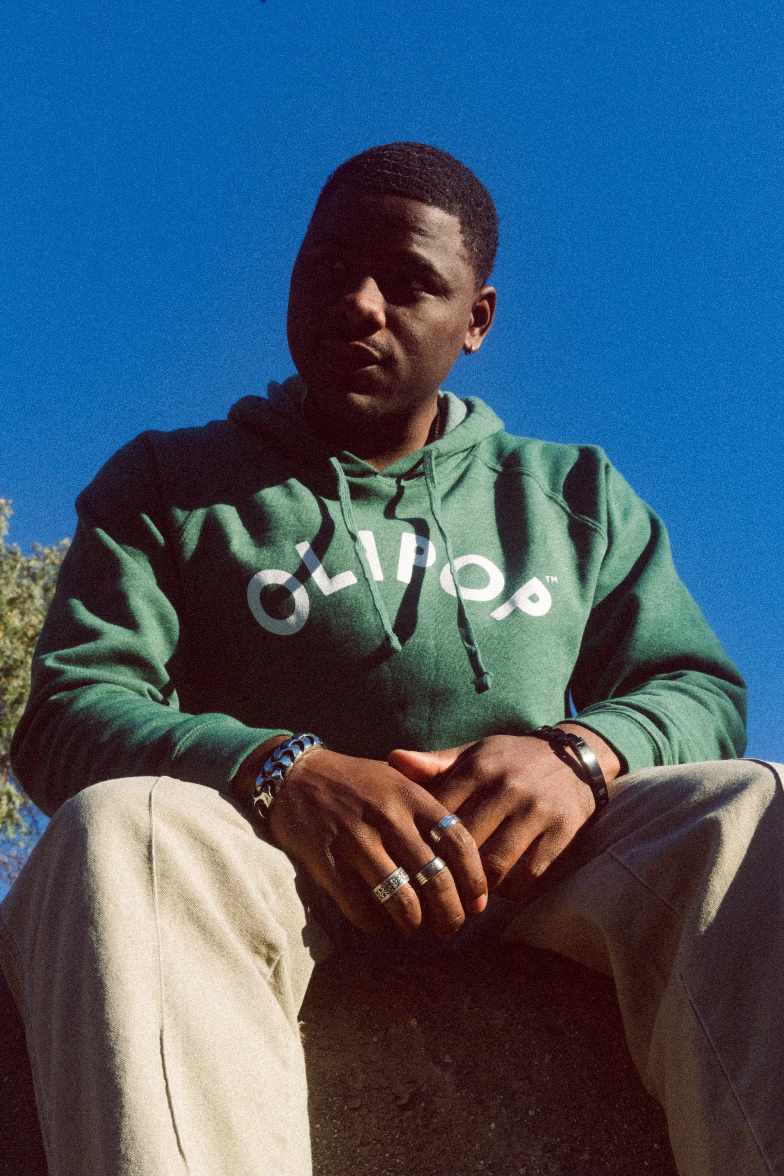 Darren OLIPOP 014.jpg