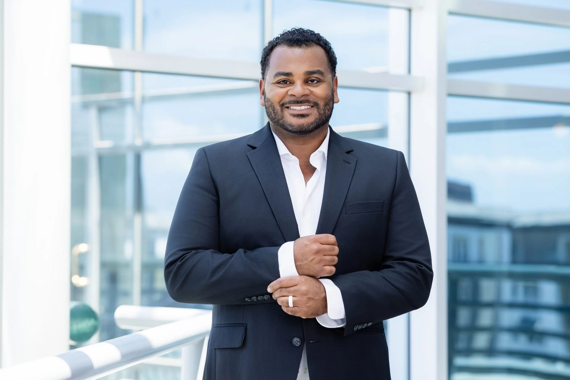 White blouse, balcony	Corporate professional headshot, Los Angeles