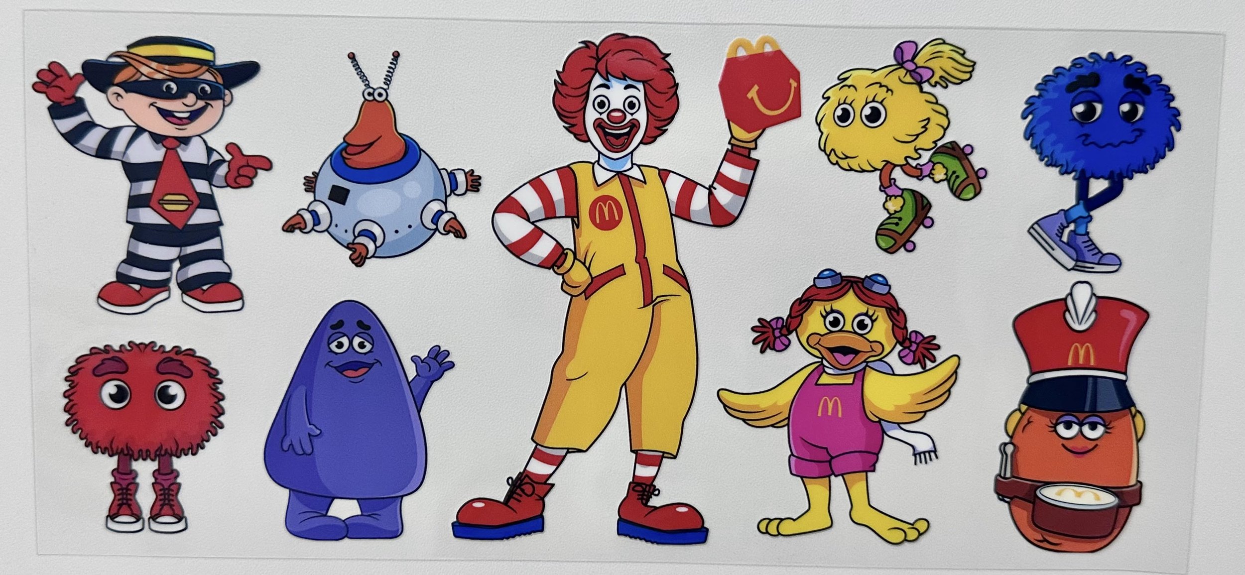 858