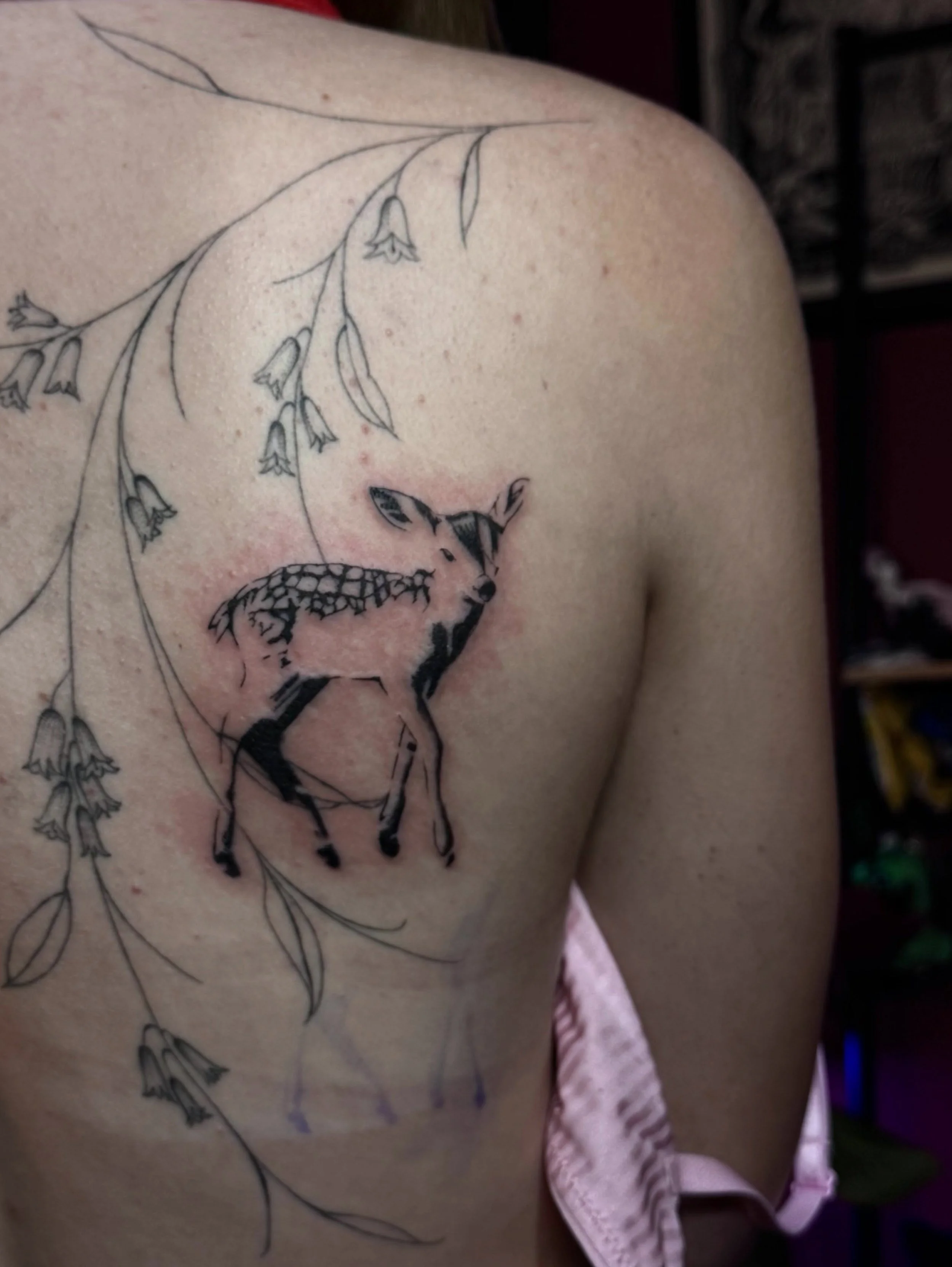 Deer blastover 💫 

Had so much fun on this one (: so cute. 
Done at @xochi.stu 💥 booking November!! 
#tattoos #dallastattoos #dfw #artist