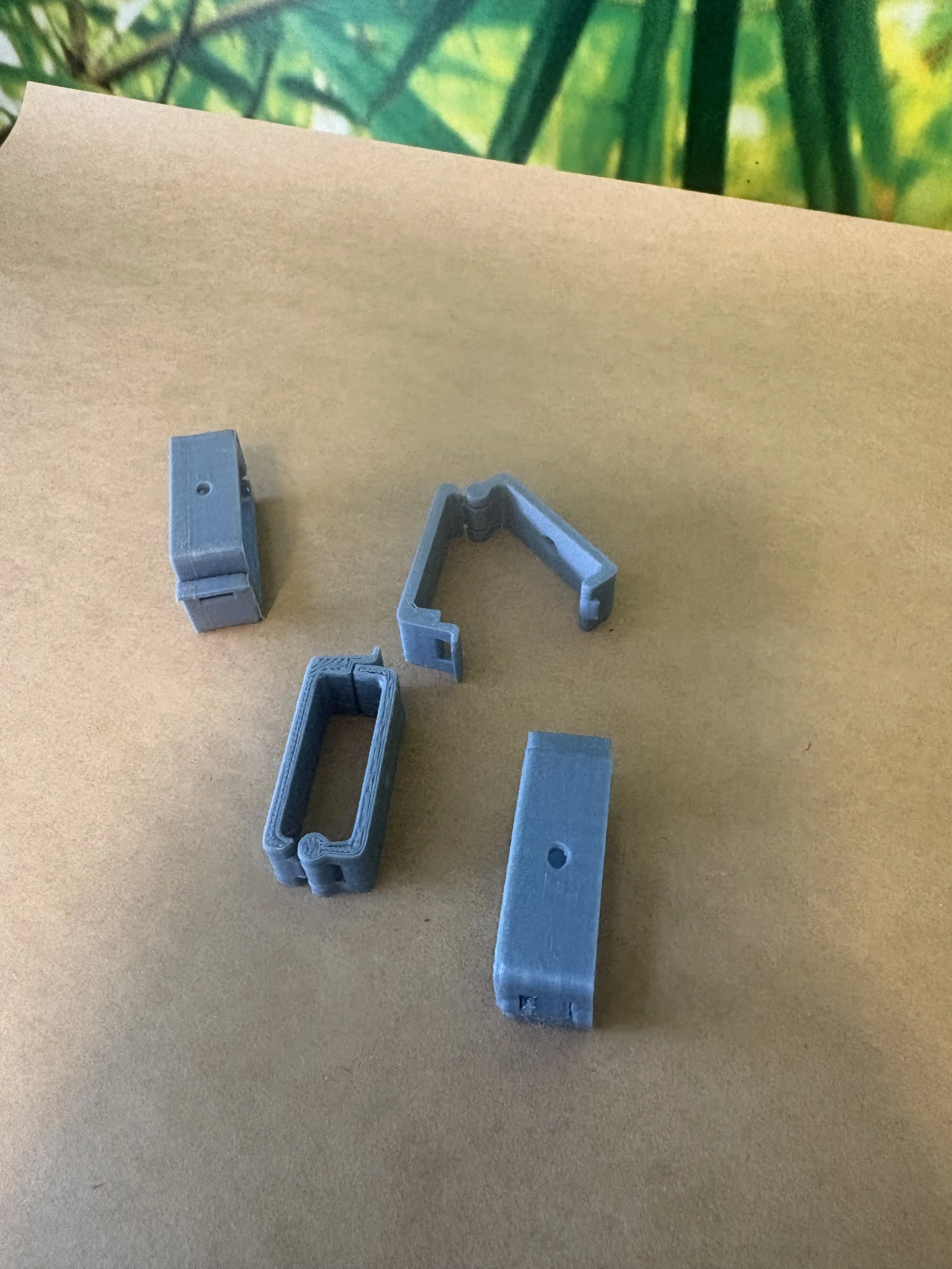 🦎 Reptile Enclosure Cable Clips — 2 Styles Available — Pack of 6