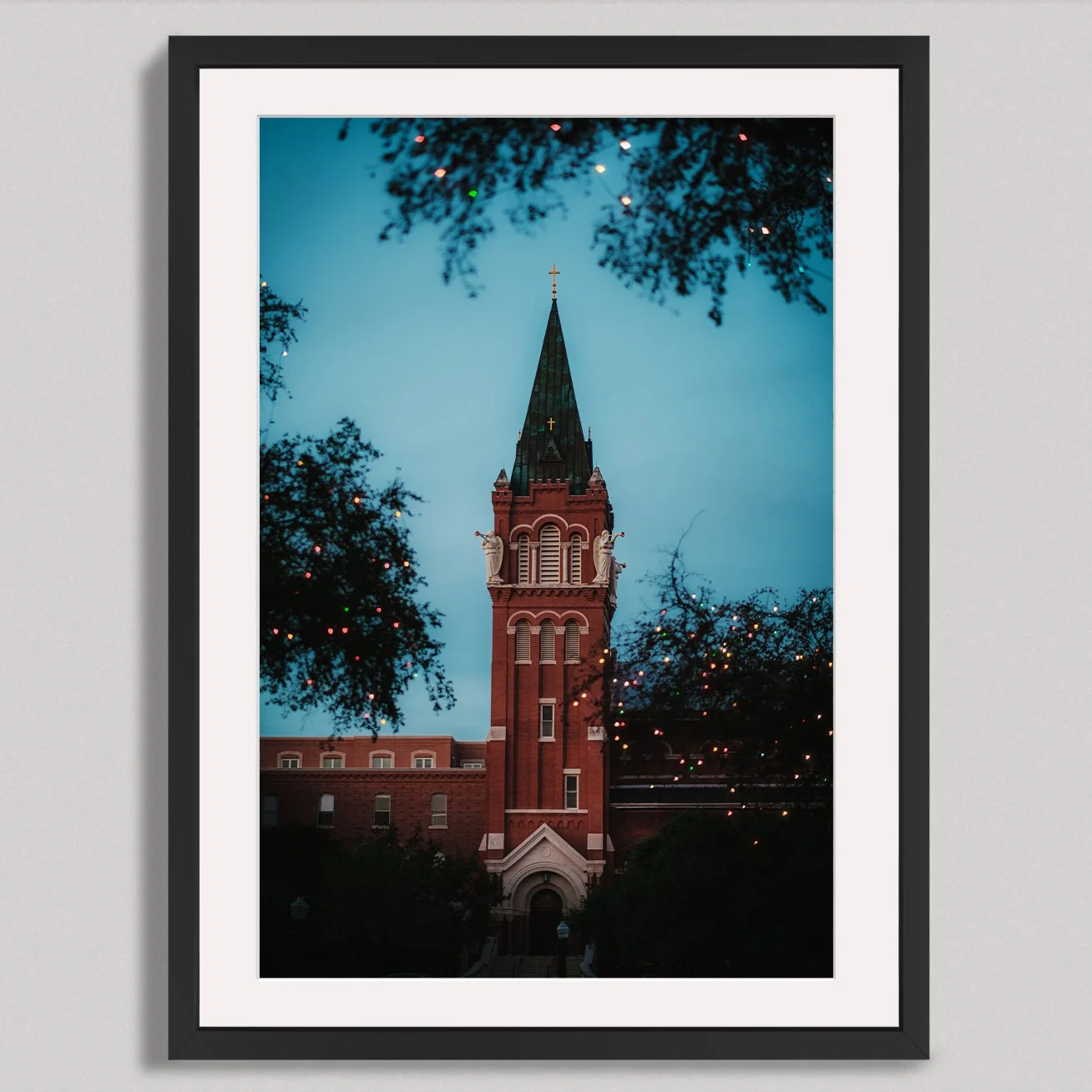 uiw frame.jpg