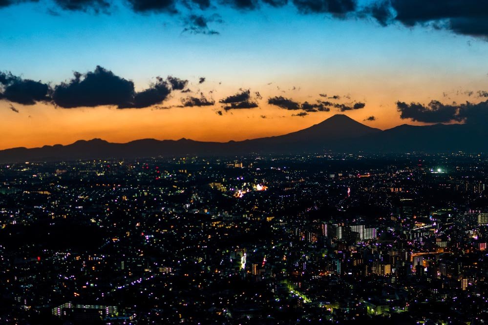 night fuji.jpg