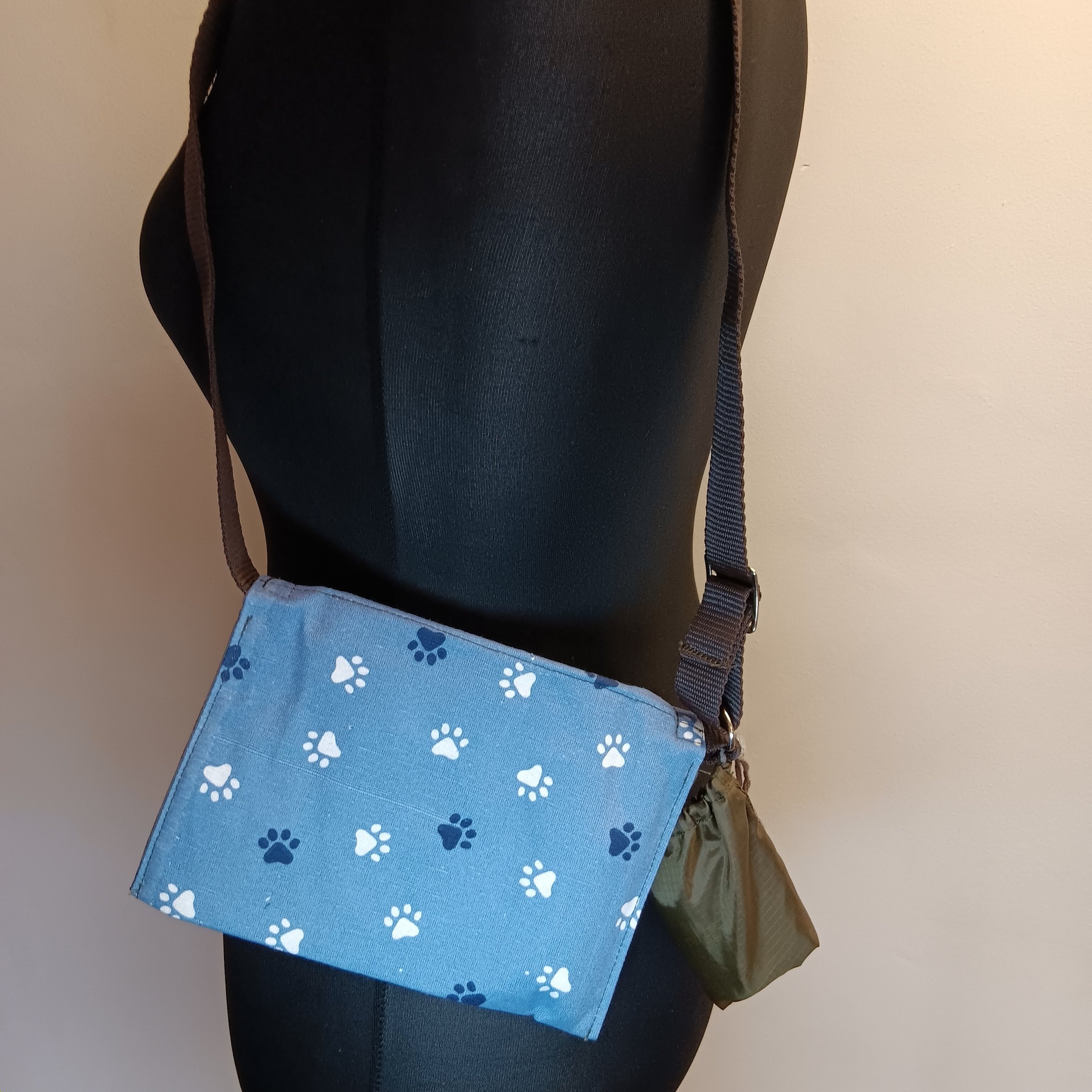 blue-lightweight-walking-dog-bag-main-image.jpg