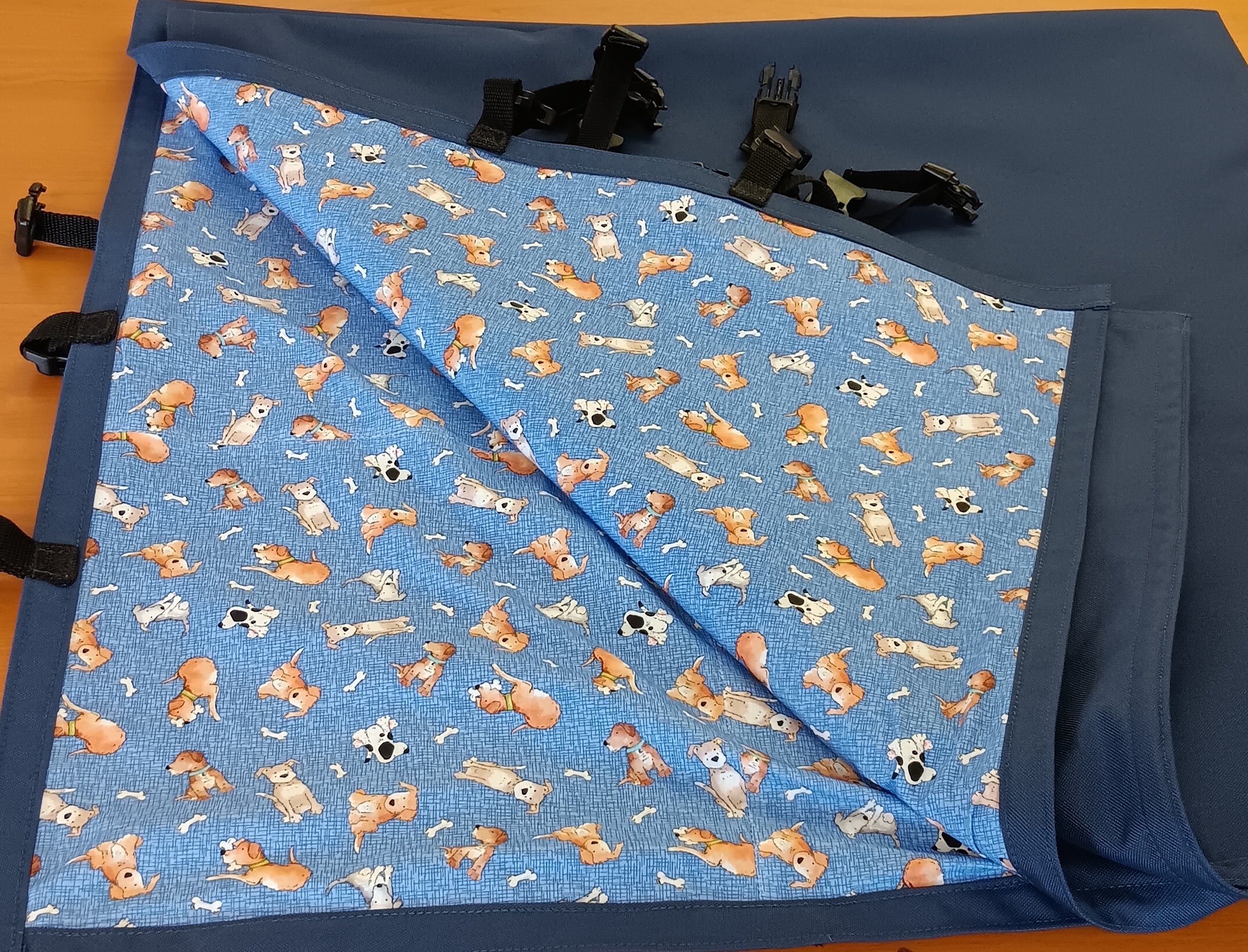 blue-car-seat-cover-image.jpg