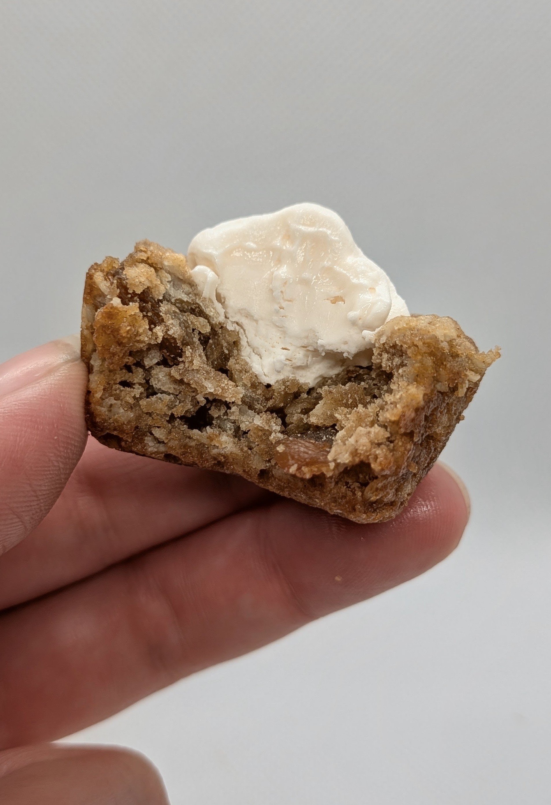 Oatmeal raisin cookie cup with vanilla buttercream