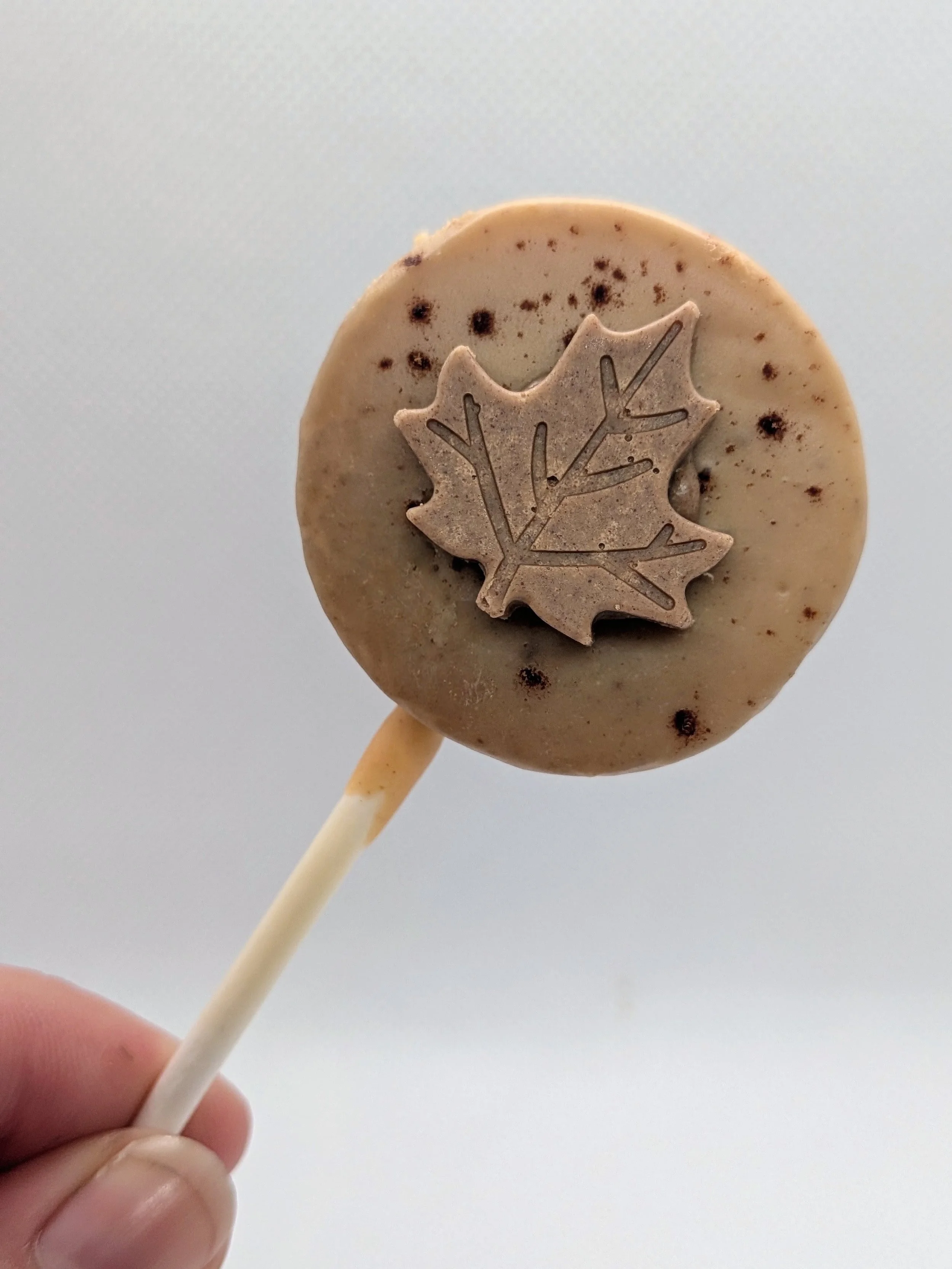 Maple Chai Cake Pop