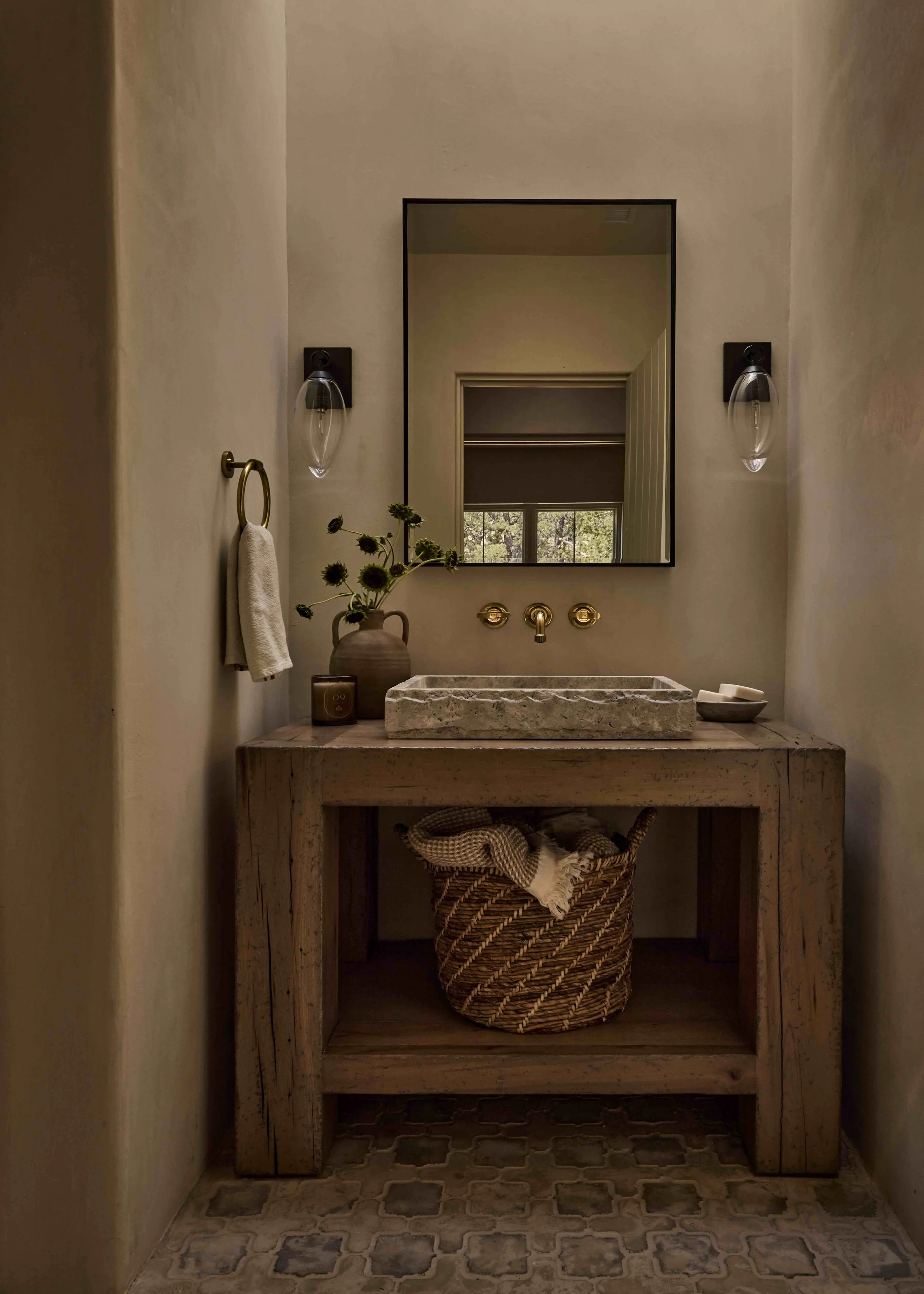 20260810_JennaPeffley_WoodsDesignBuild_Spec_Gonzalez_0089.jpeg