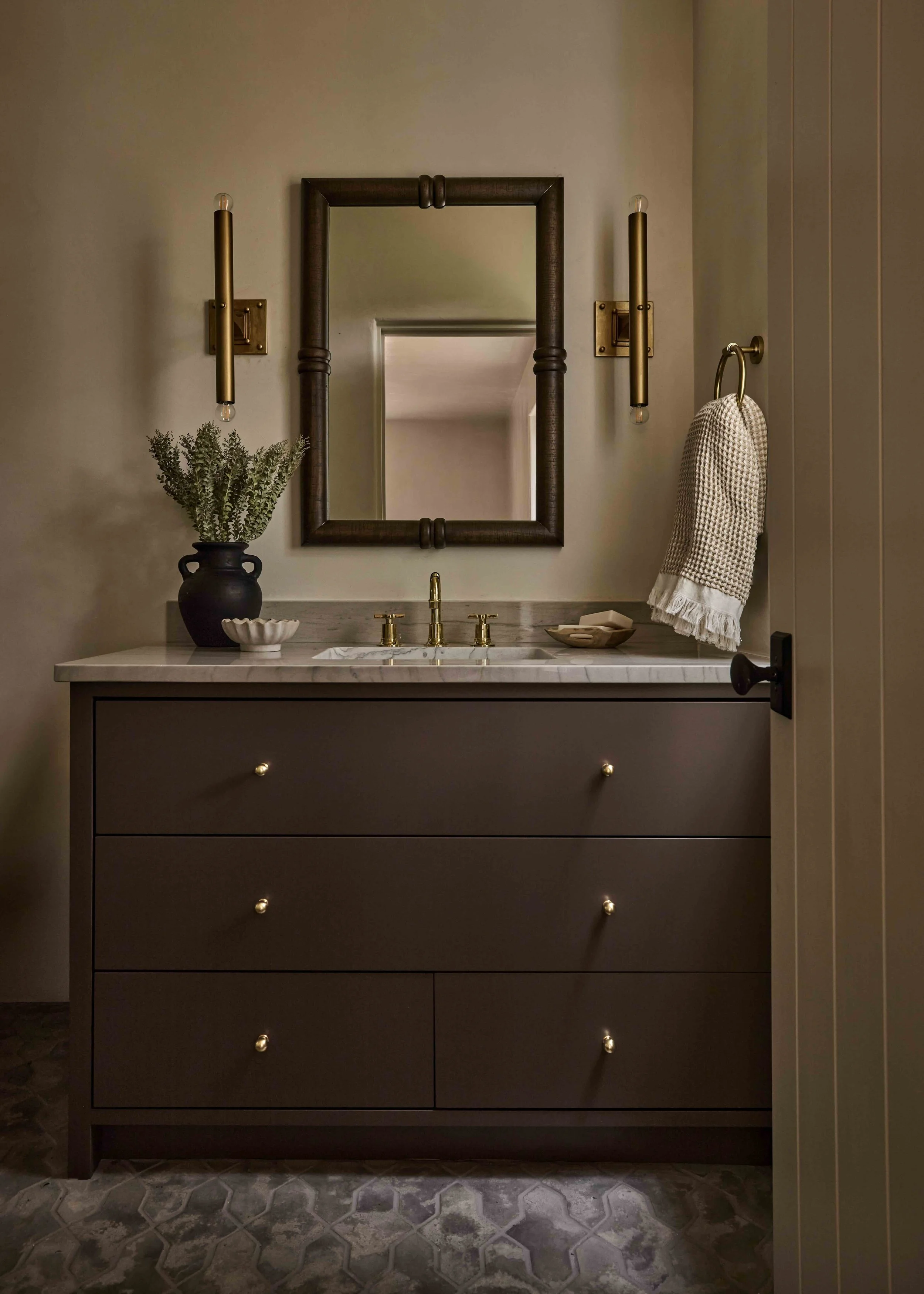 20260810_JennaPeffley_WoodsDesignBuild_Spec_Gonzalez_0096.jpeg