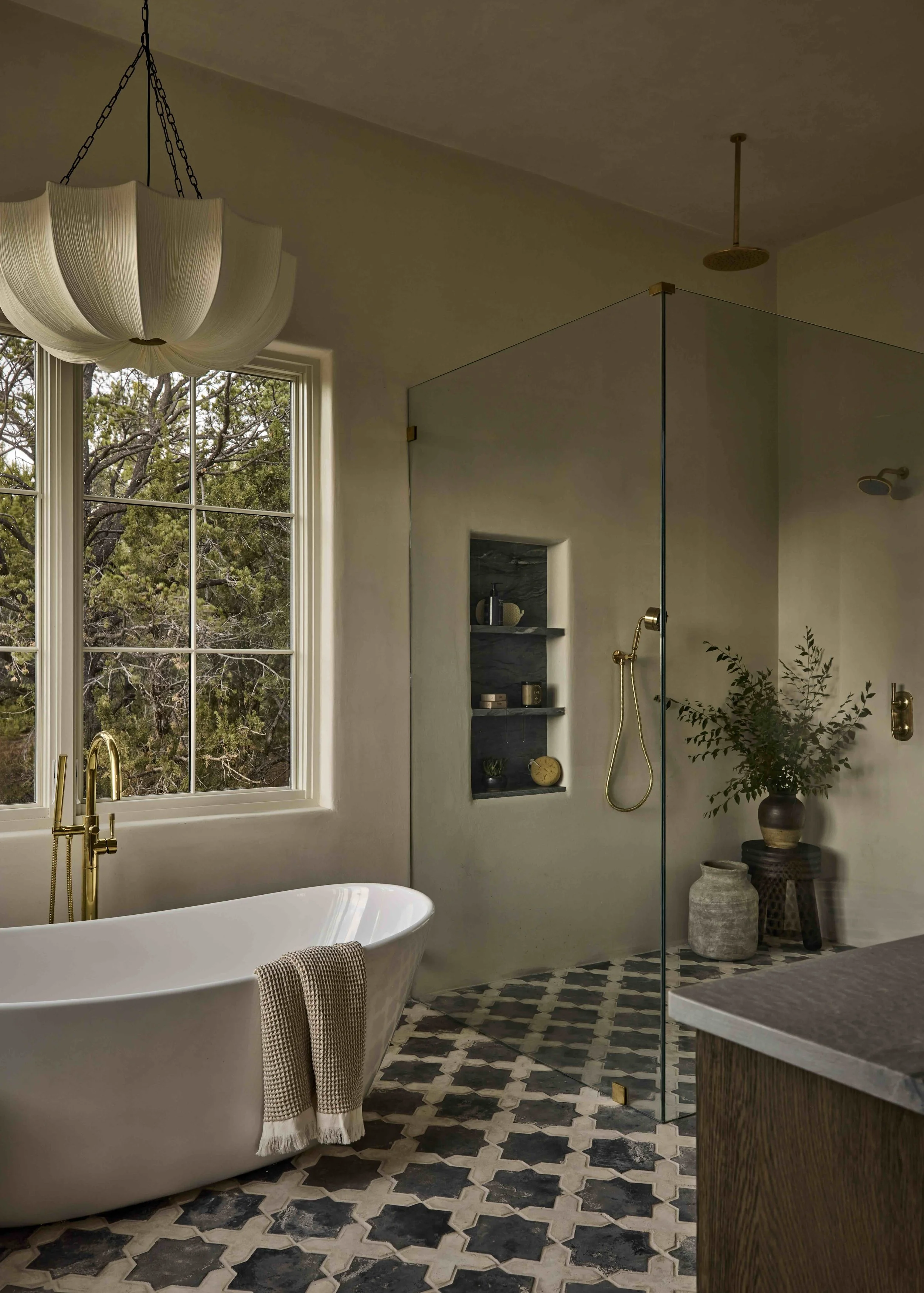 20260810_JennaPeffley_WoodsDesignBuild_Spec_Gonzalez_0115.jpeg