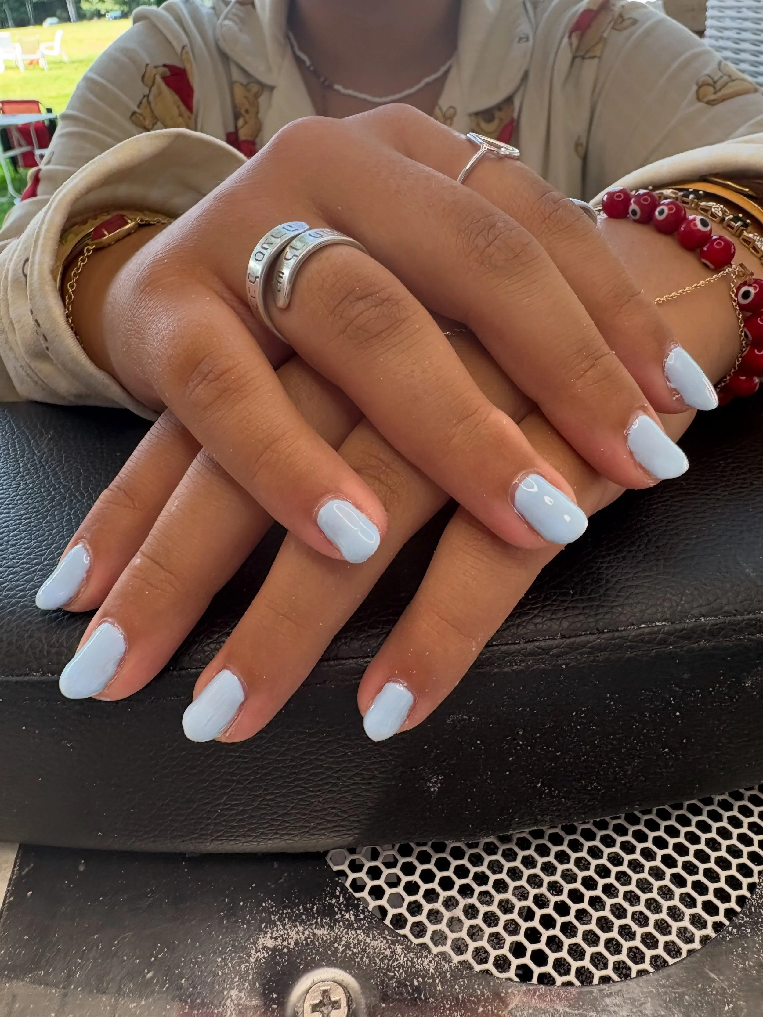 Simple blue gel mani!