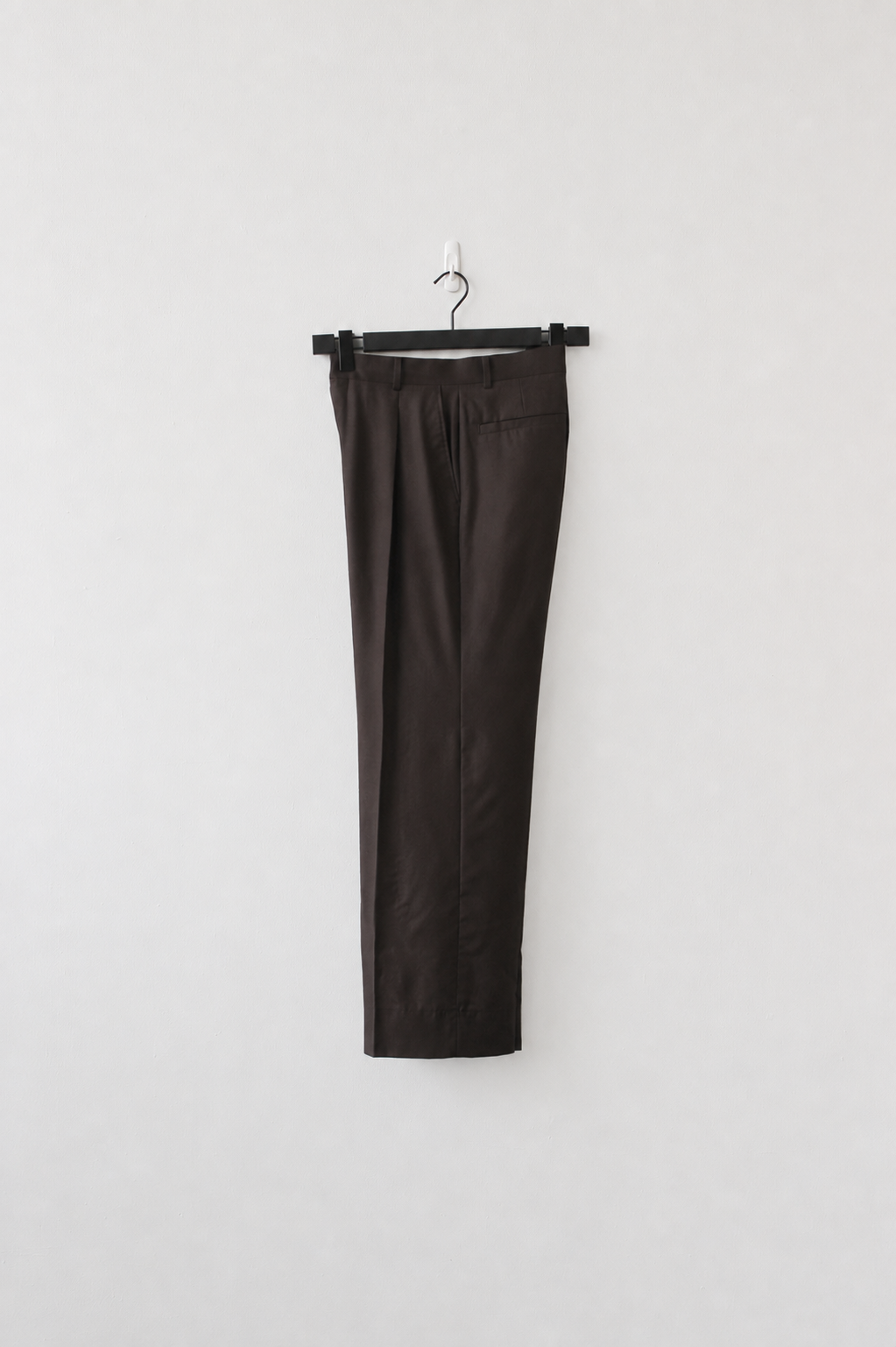 Pleated Wool Trouser