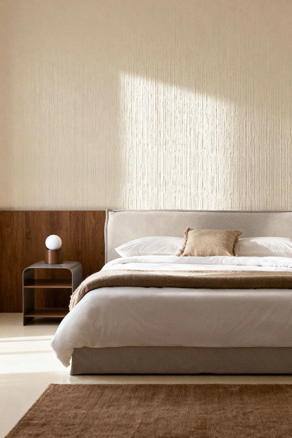 Cama e Colchão
1200€