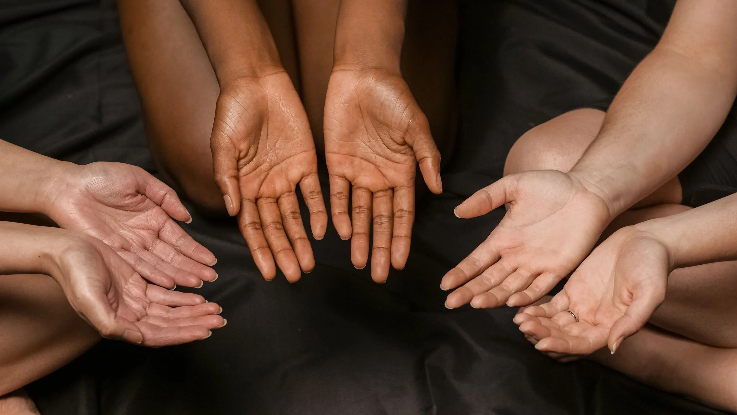 Clases de Yoga y Reiki - Círculos y Iniciaciones - Usui Reiki - Sanación Energética Ancestral