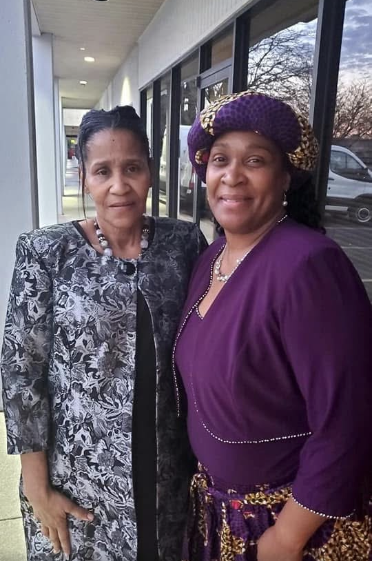 Sisters Marueen and Leathia, 2020