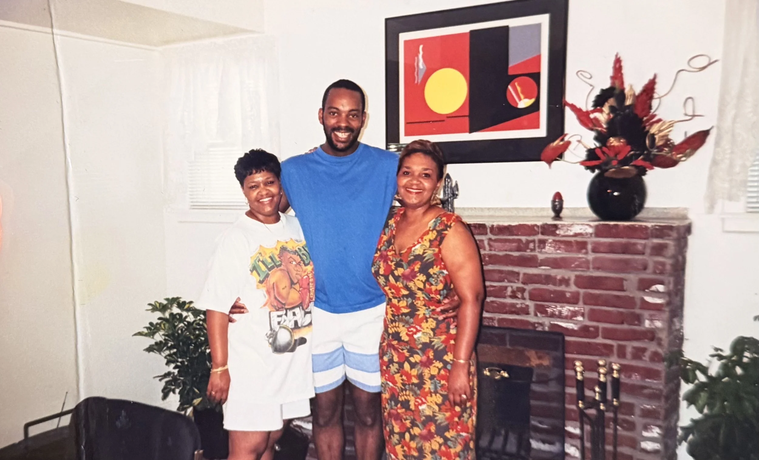 Siblings Glenda Fox, Sam Greene, and Connie Duncan