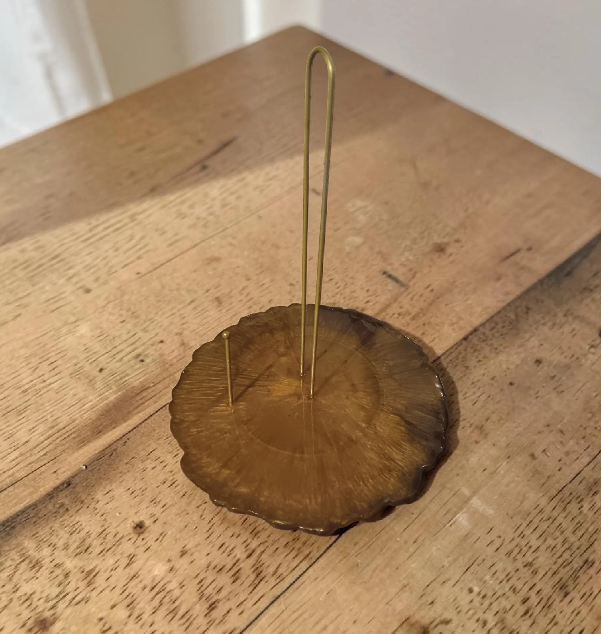 Golden Base Paper Towel Holder