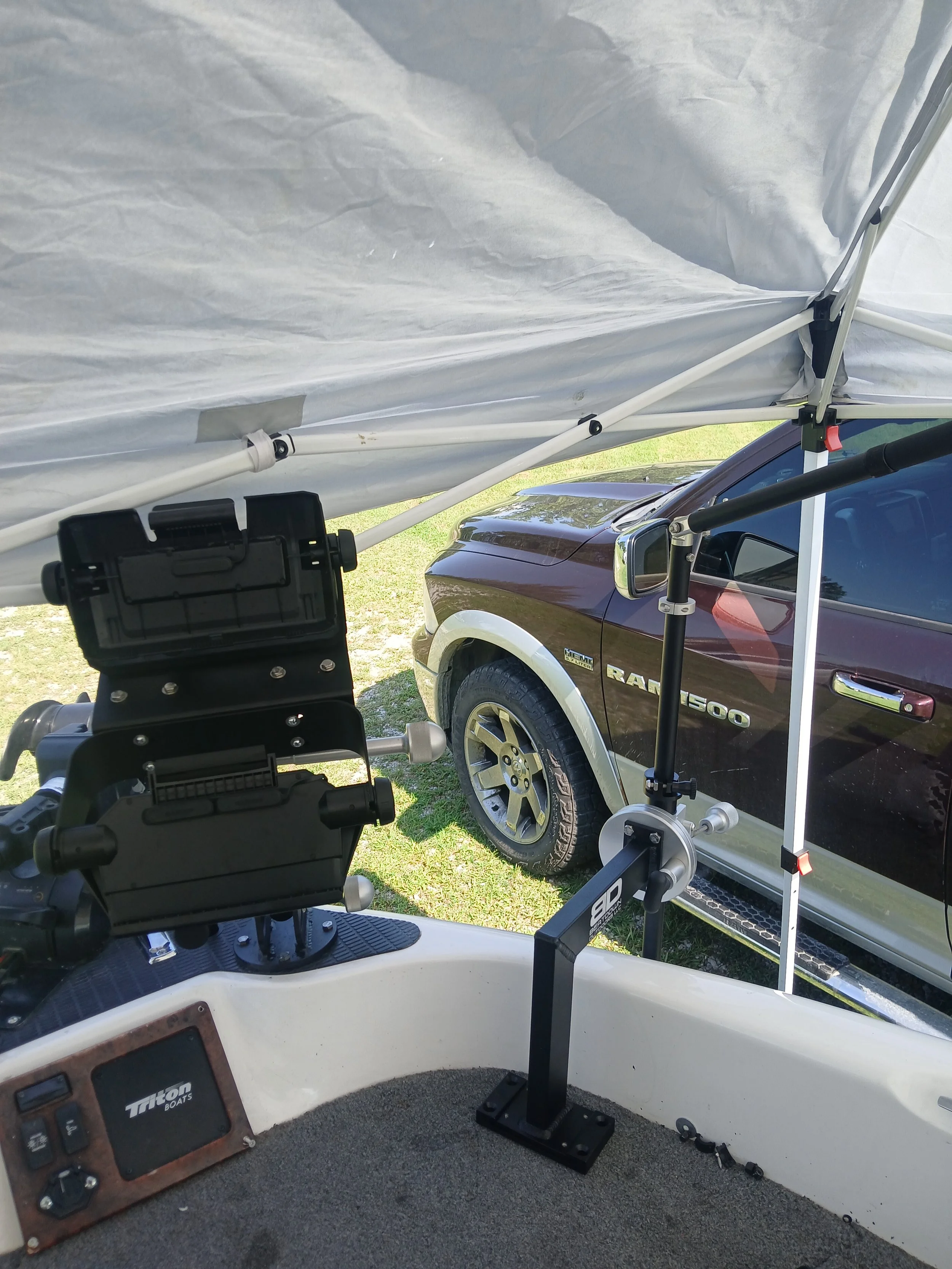 On-site Triton bow work