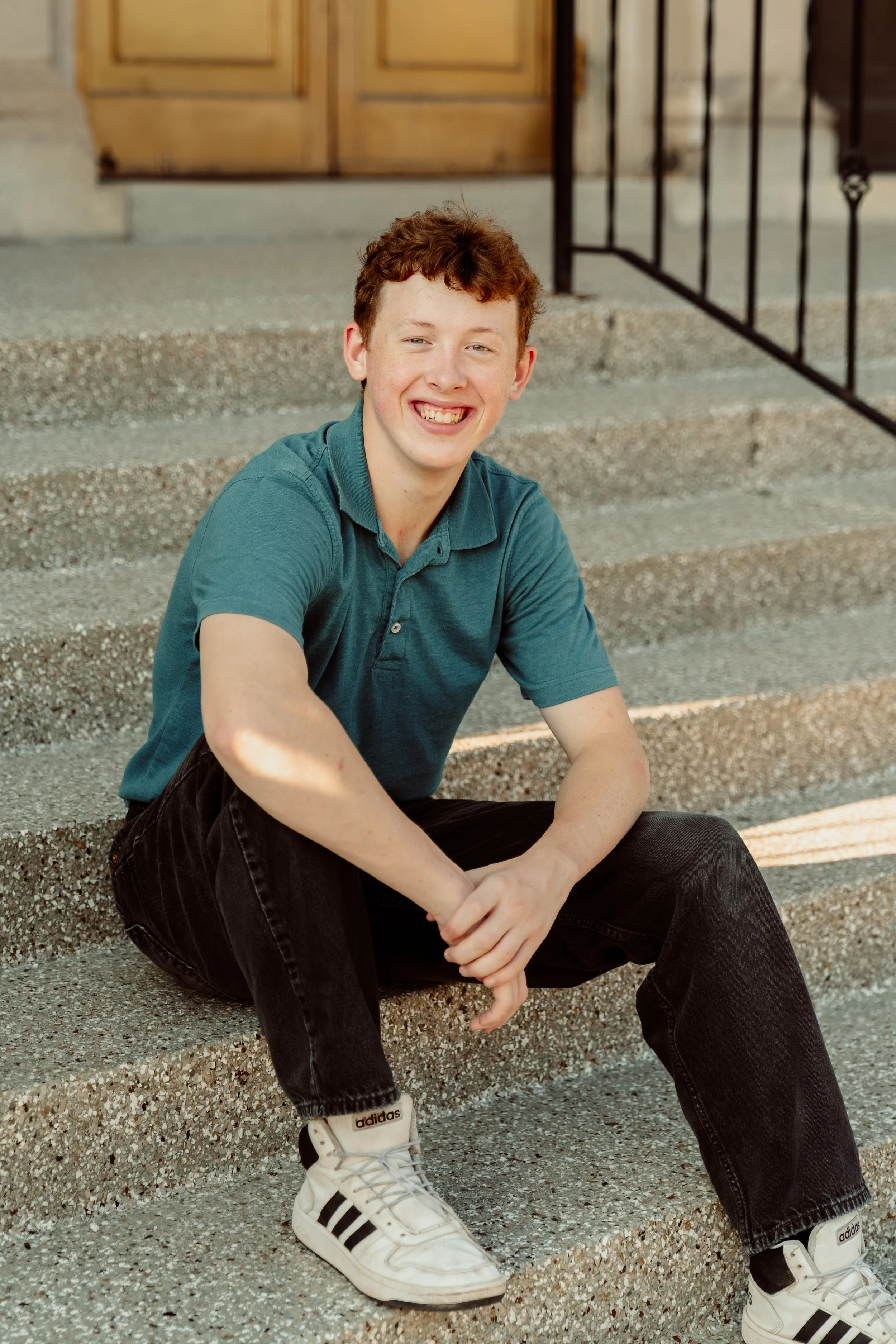 260714_SampleSeniorPhotos-VH-03042.jpg