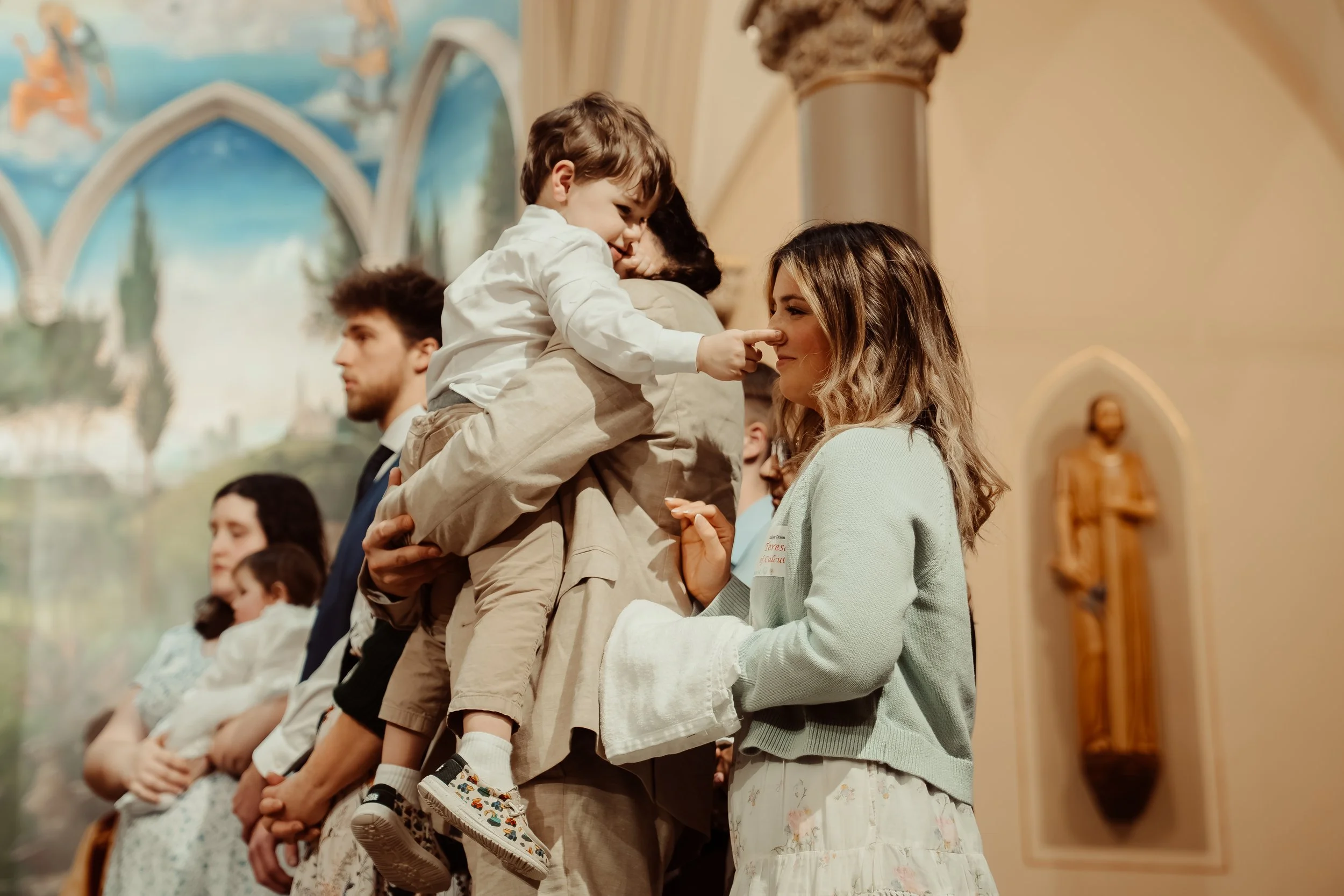 260404_StJohnsEasterVigil-VH112.jpg