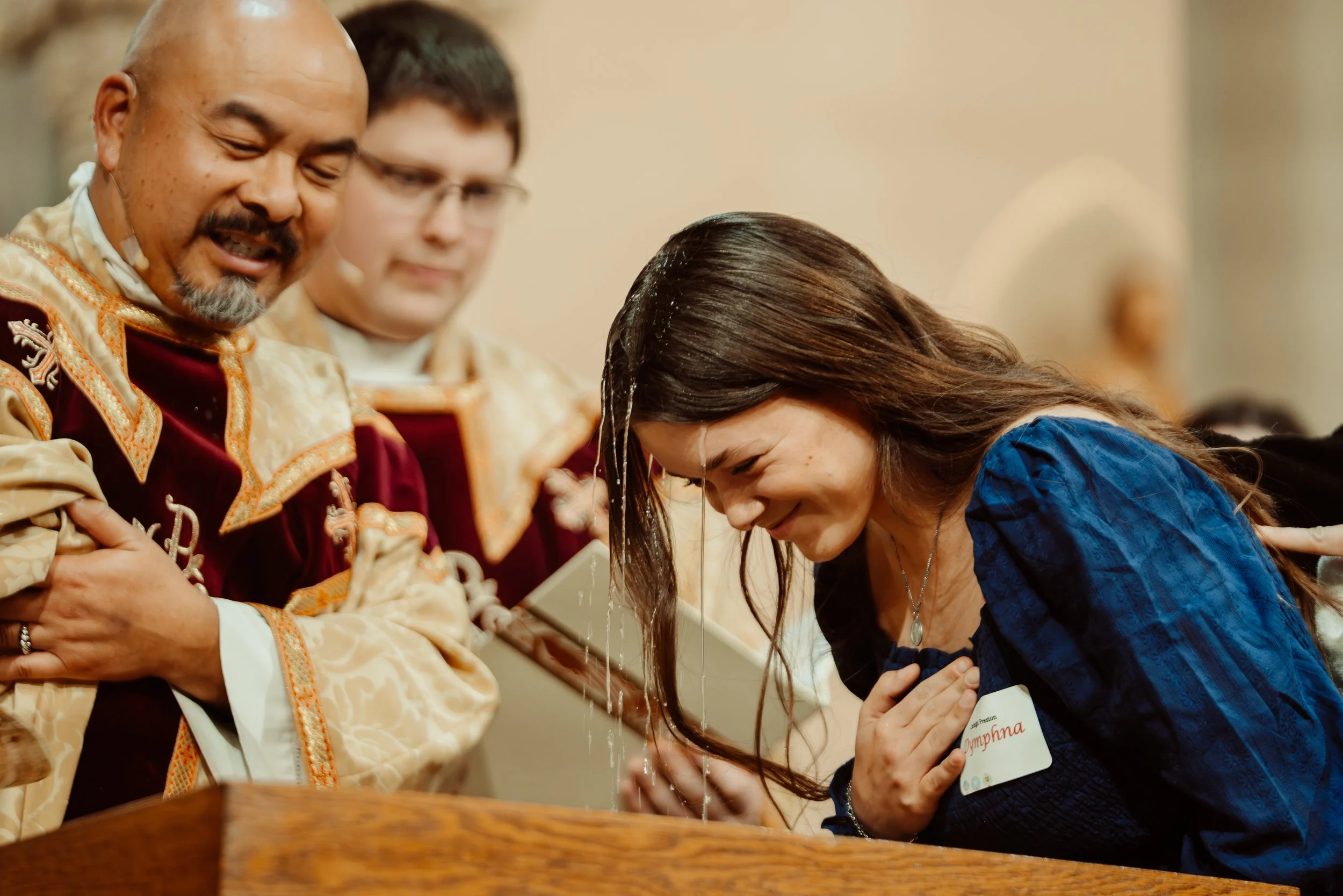 260404_StJohnsEasterVigil-VH122.jpg