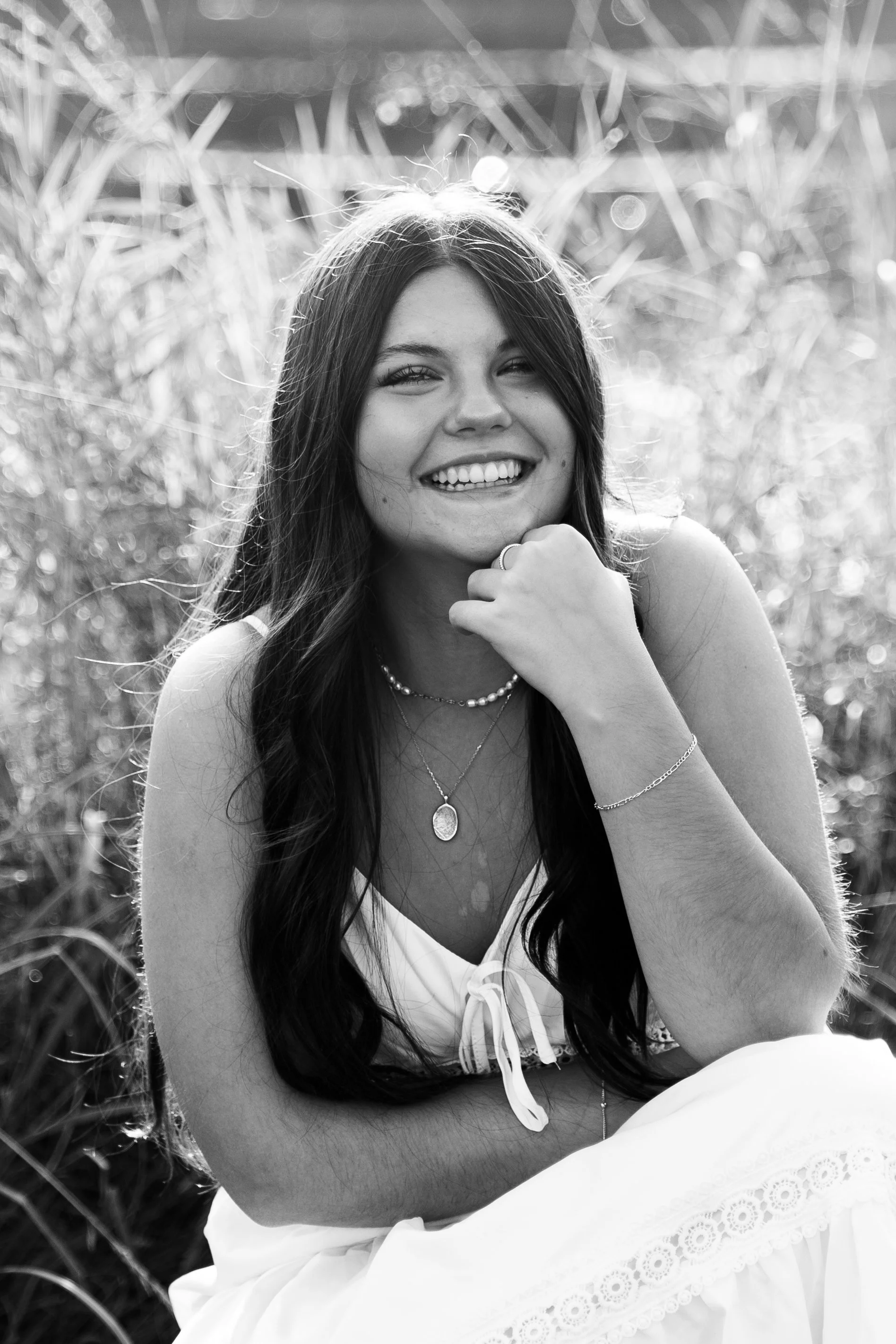 250920_JocelynSeniorPhotos-VH-01267-2.jpg