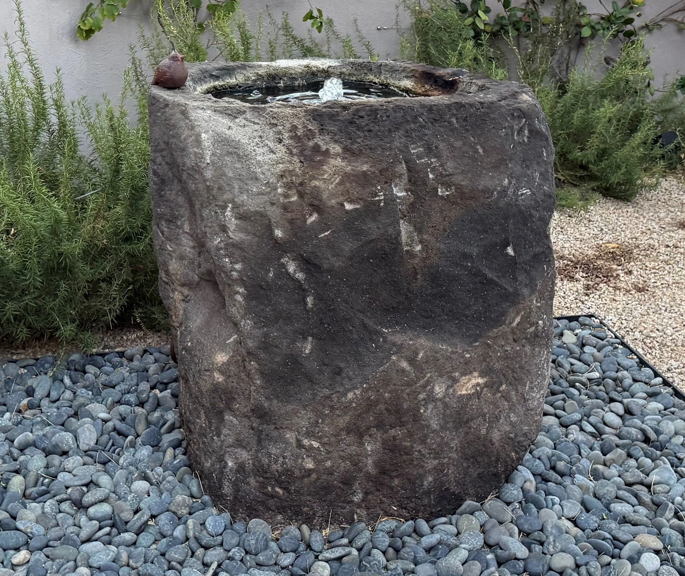 stone pot with bubbler