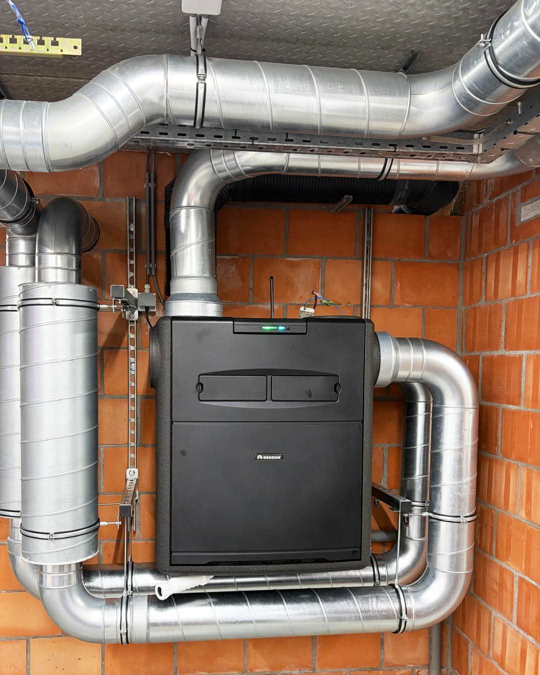 RF Technics - Uw partner in binnenklimaat / Airco, warmtepompen en ventilaties / Geel, Laakdal, mol, turnhout, antwerpen, kempen