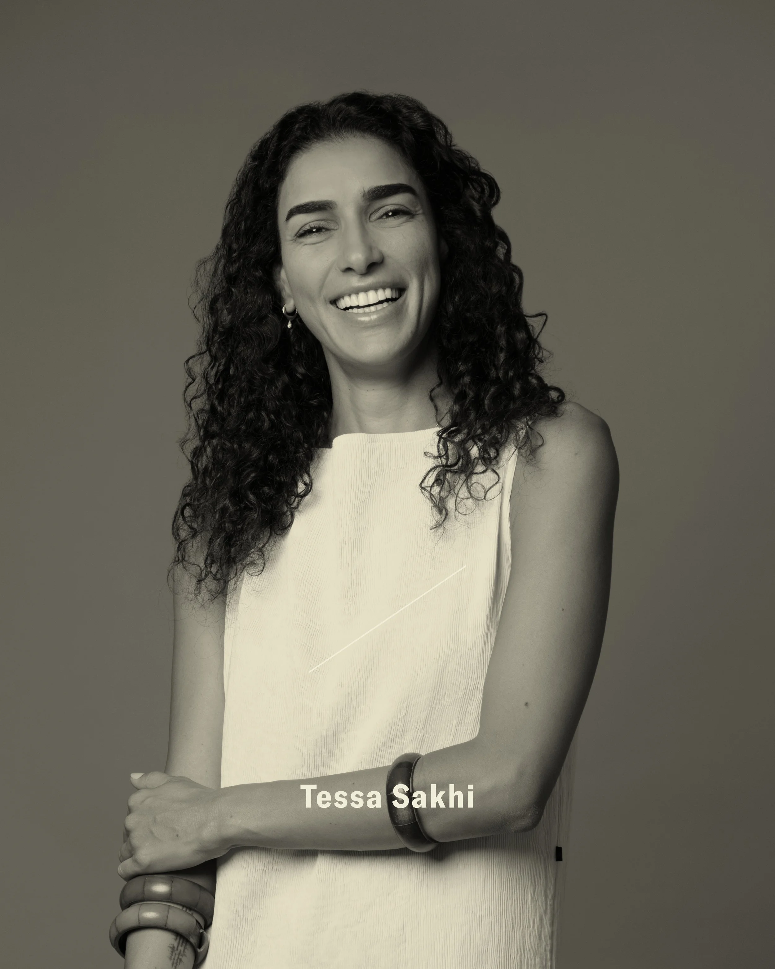 Tessa Sakhi - Blooming (In)Carnations